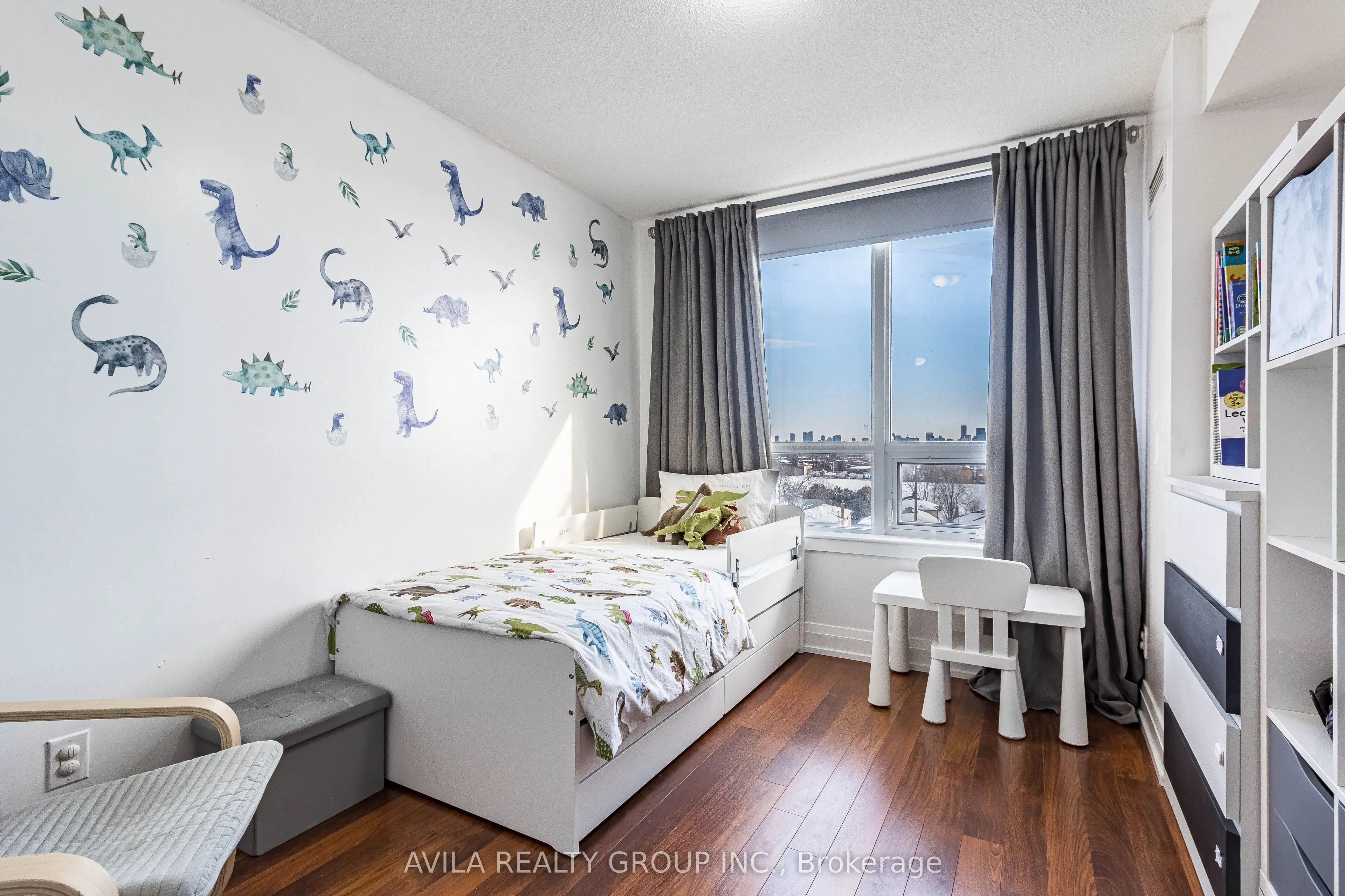 1 De Boers Drive, #606