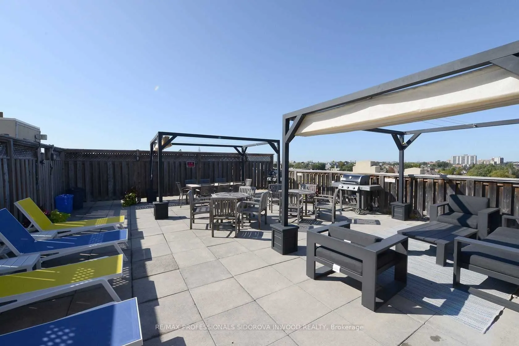 1001 Roselawn Avenue, #429