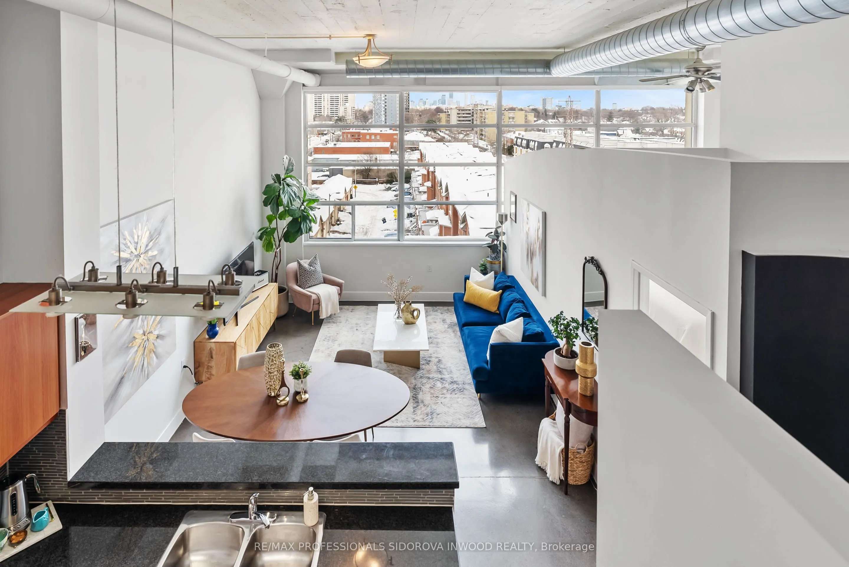 1001 Roselawn Avenue, #429