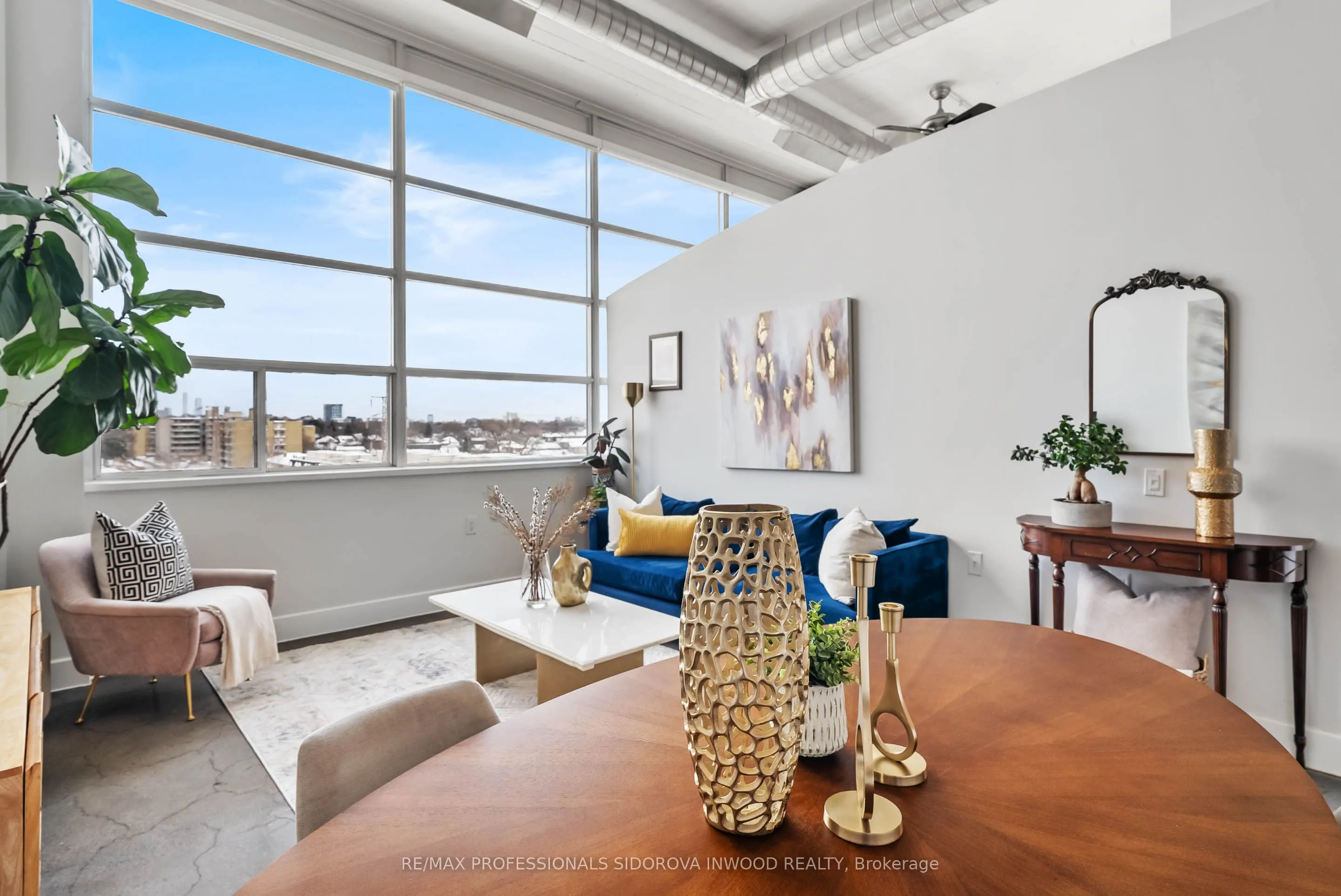1001 Roselawn Avenue, #429