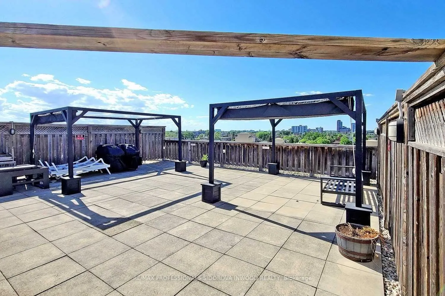 1001 Roselawn Avenue, #429