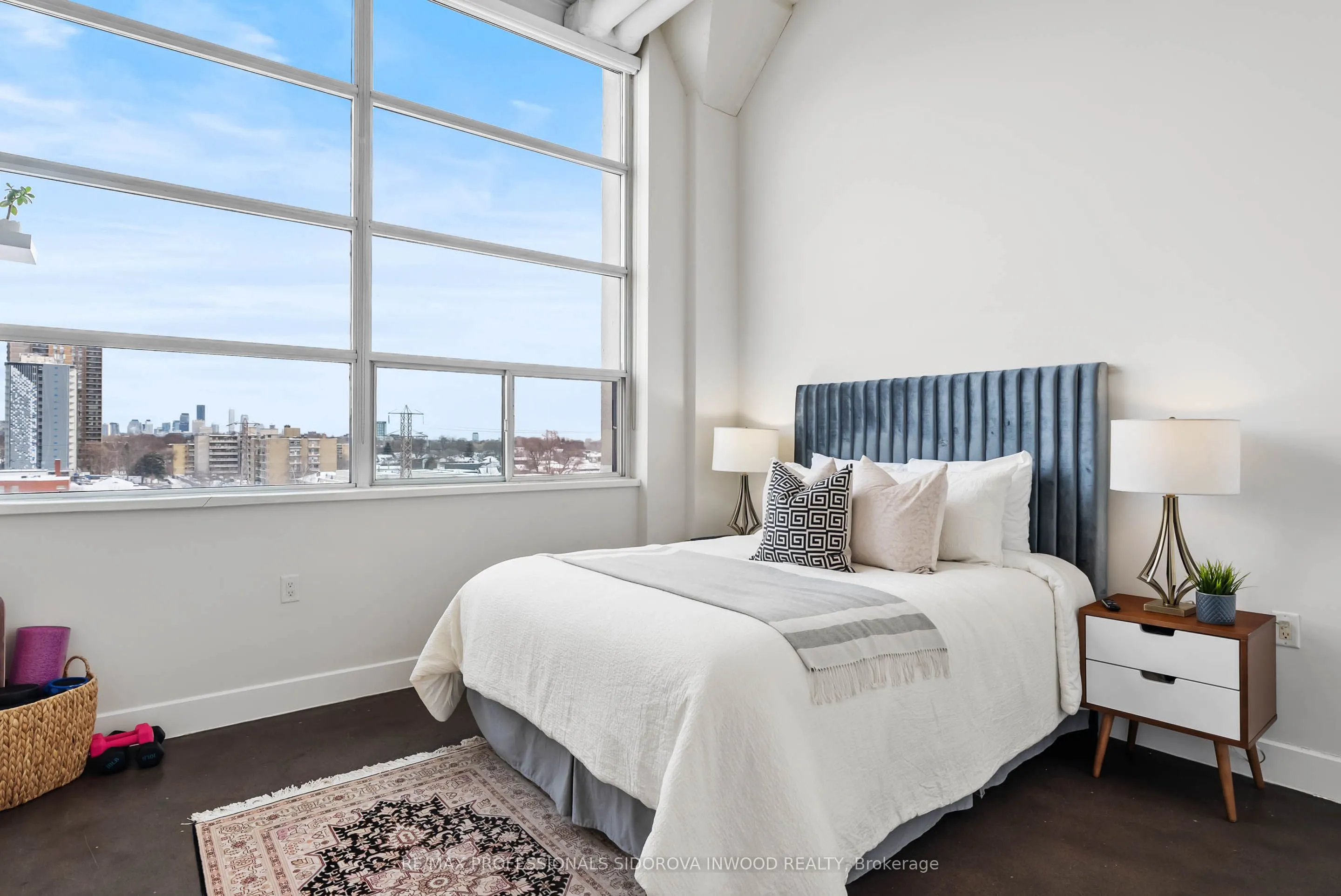 1001 Roselawn Avenue, #429