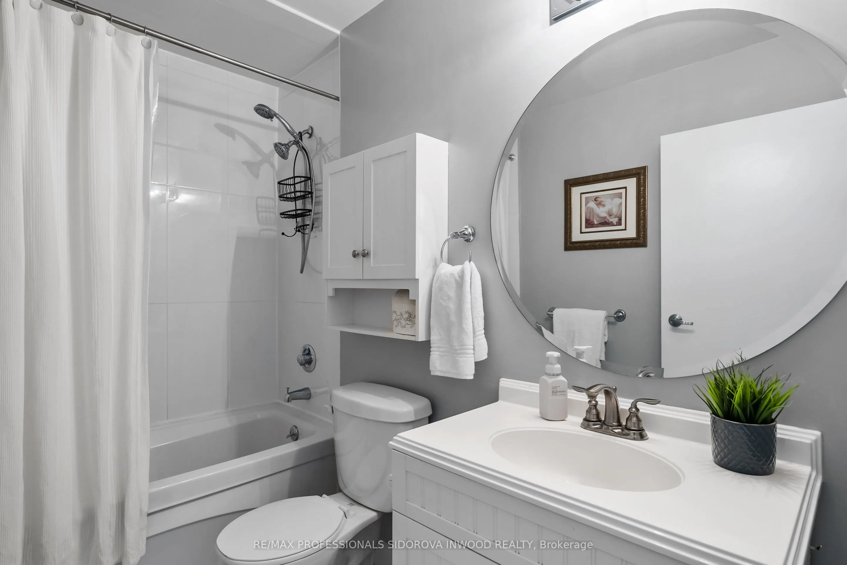 1001 Roselawn Avenue, #429