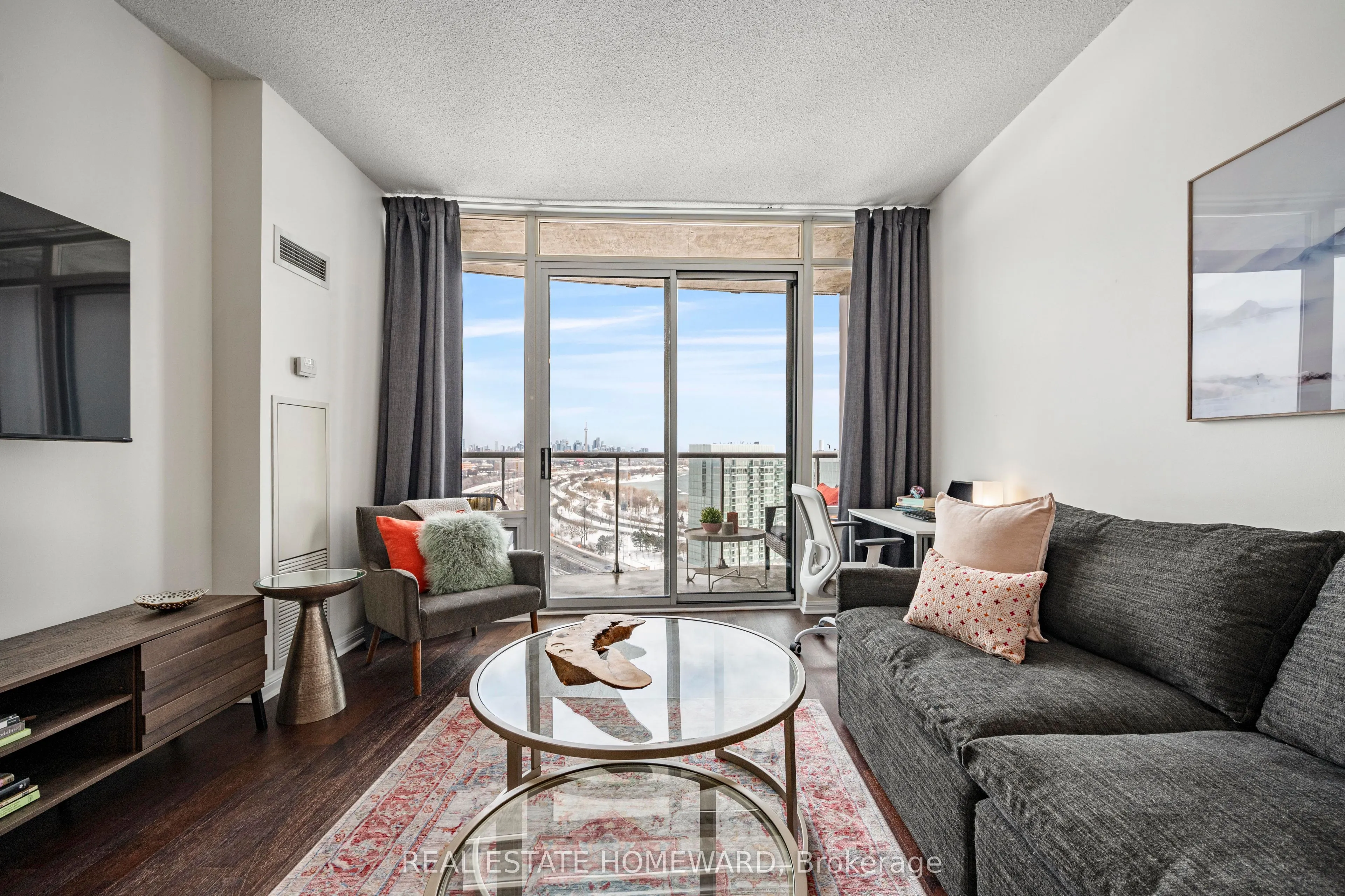 15 Windermere Avenue, #2107