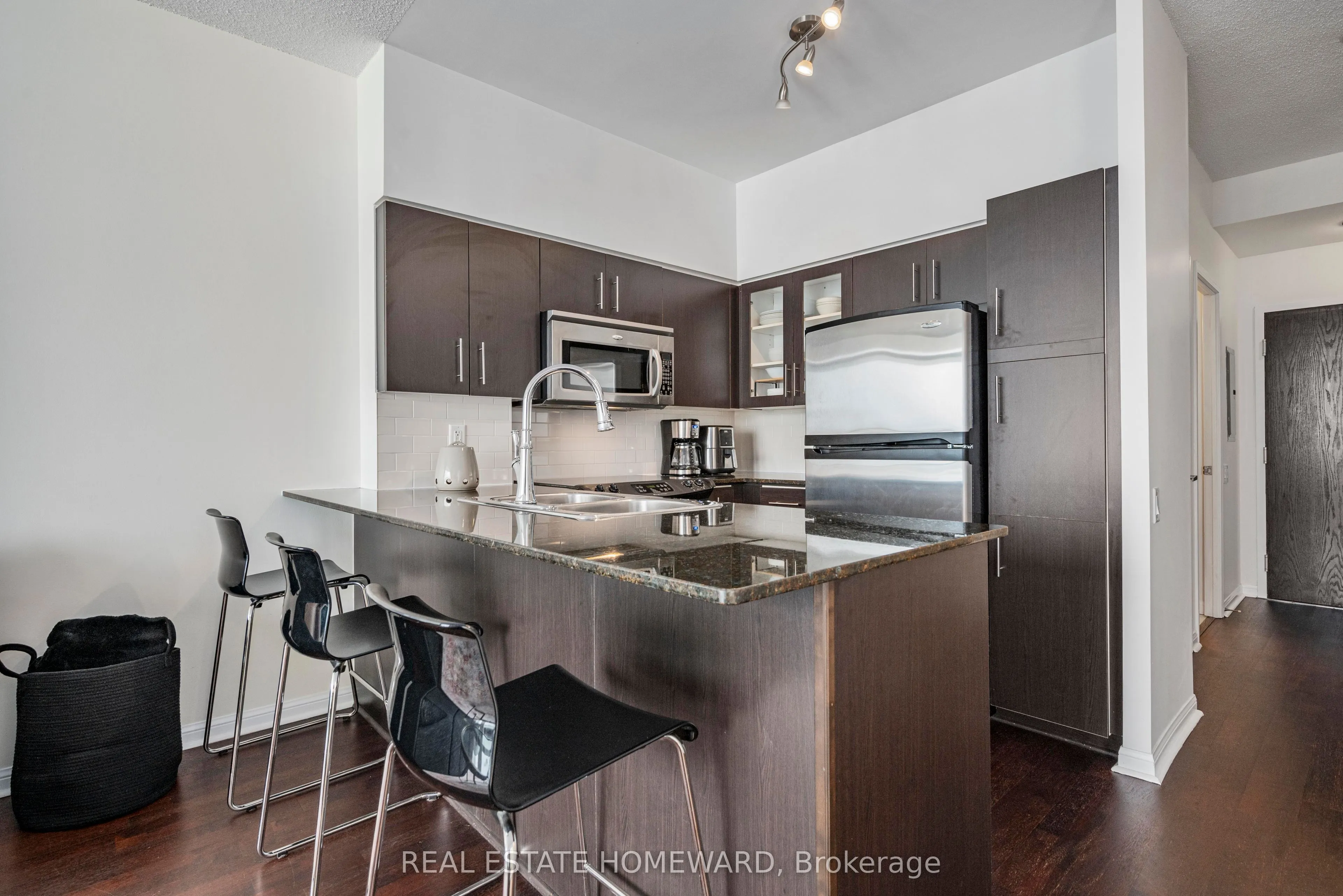 15 Windermere Avenue, #2107