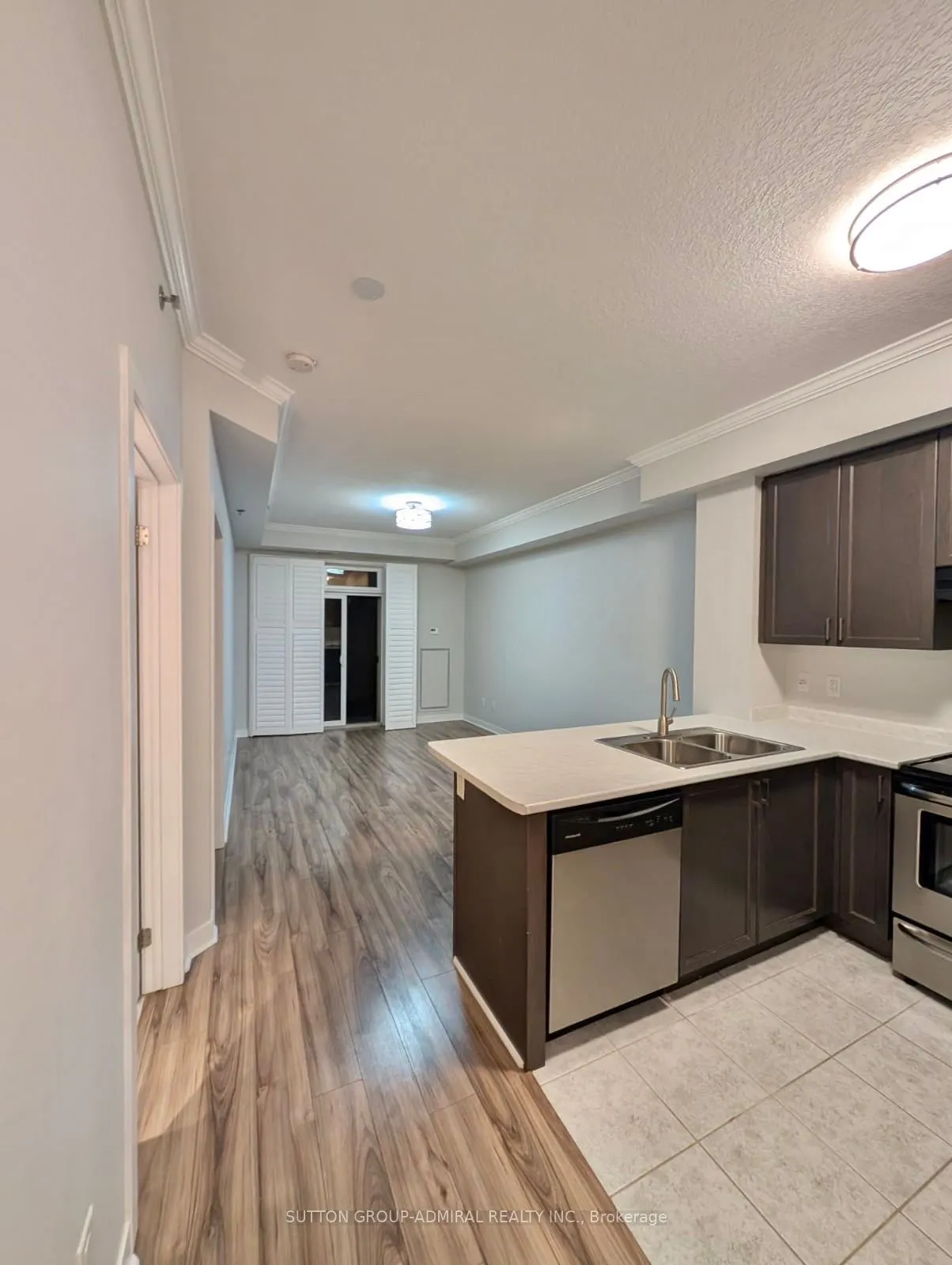 5317 Upper Middle Road, #104