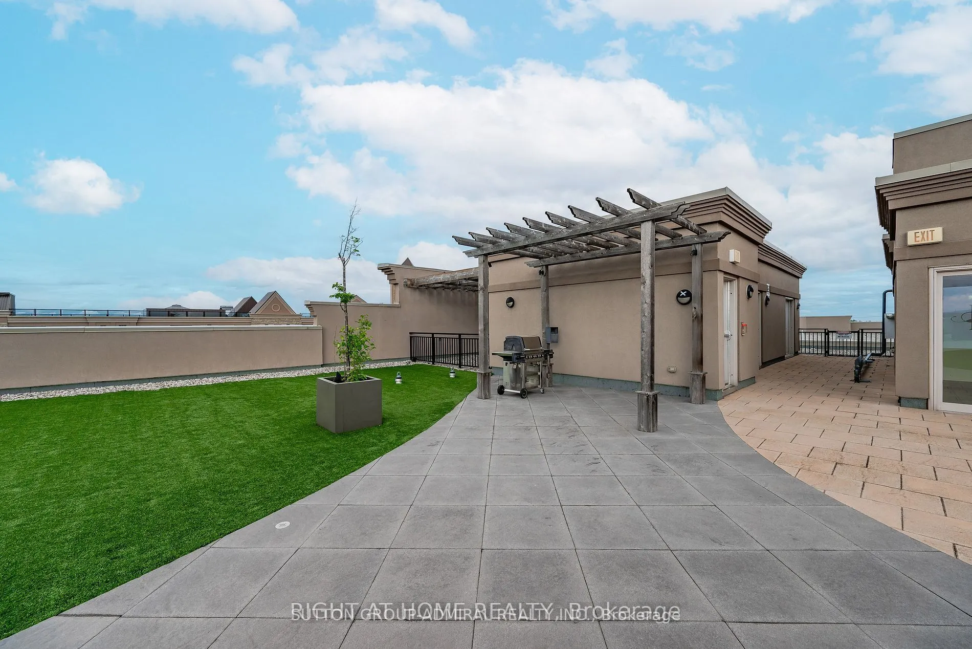5317 Upper Middle Road, #104