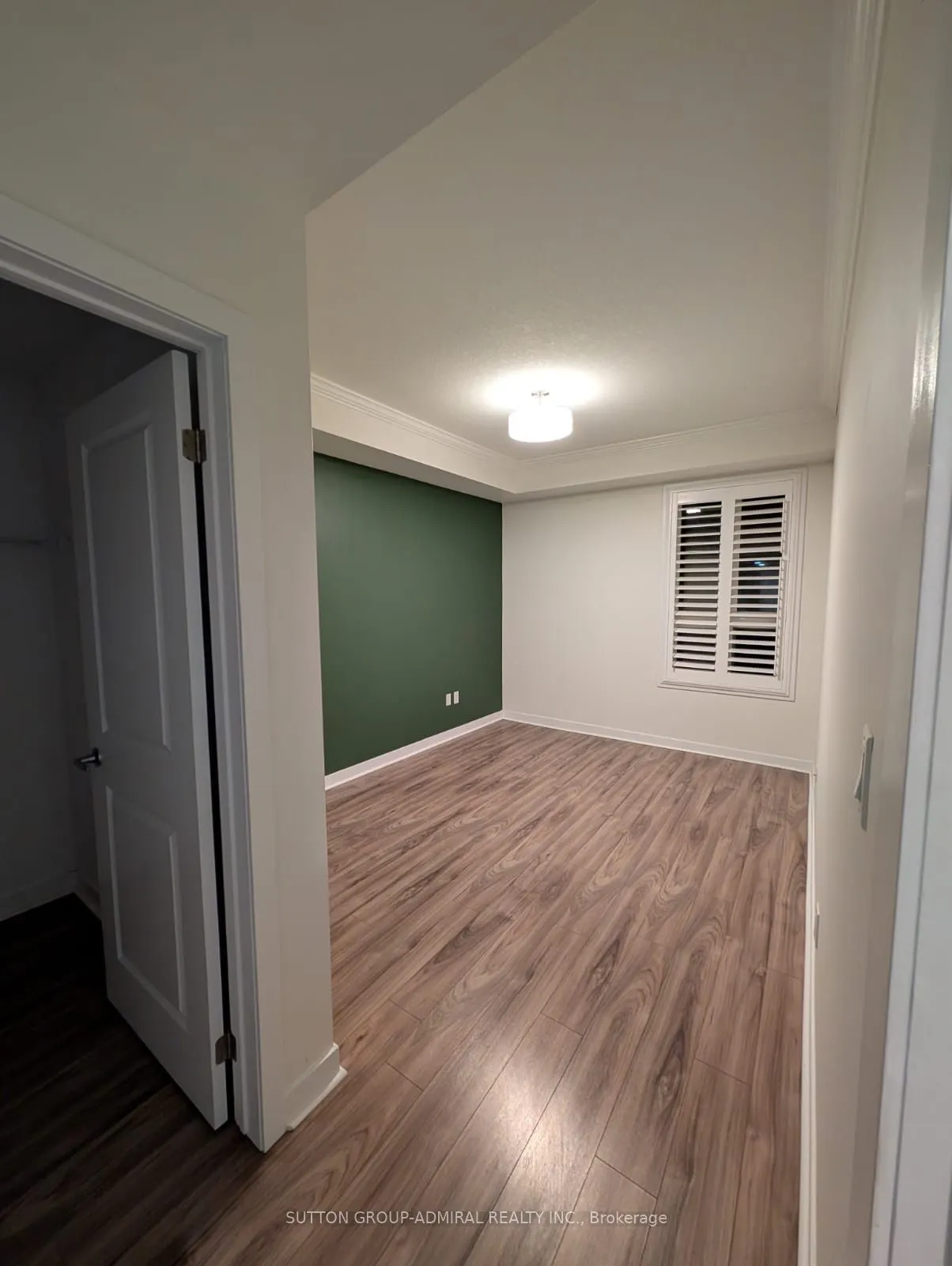 5317 Upper Middle Road, #104