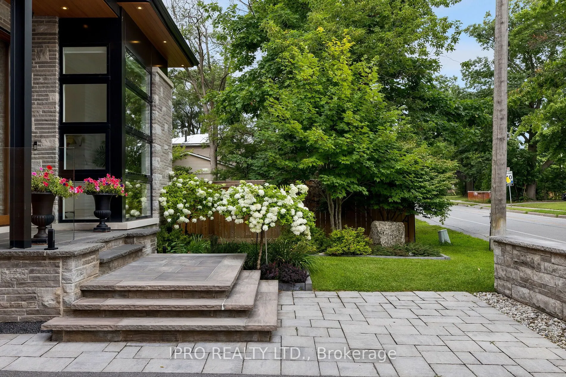 418 Pine Cove Road