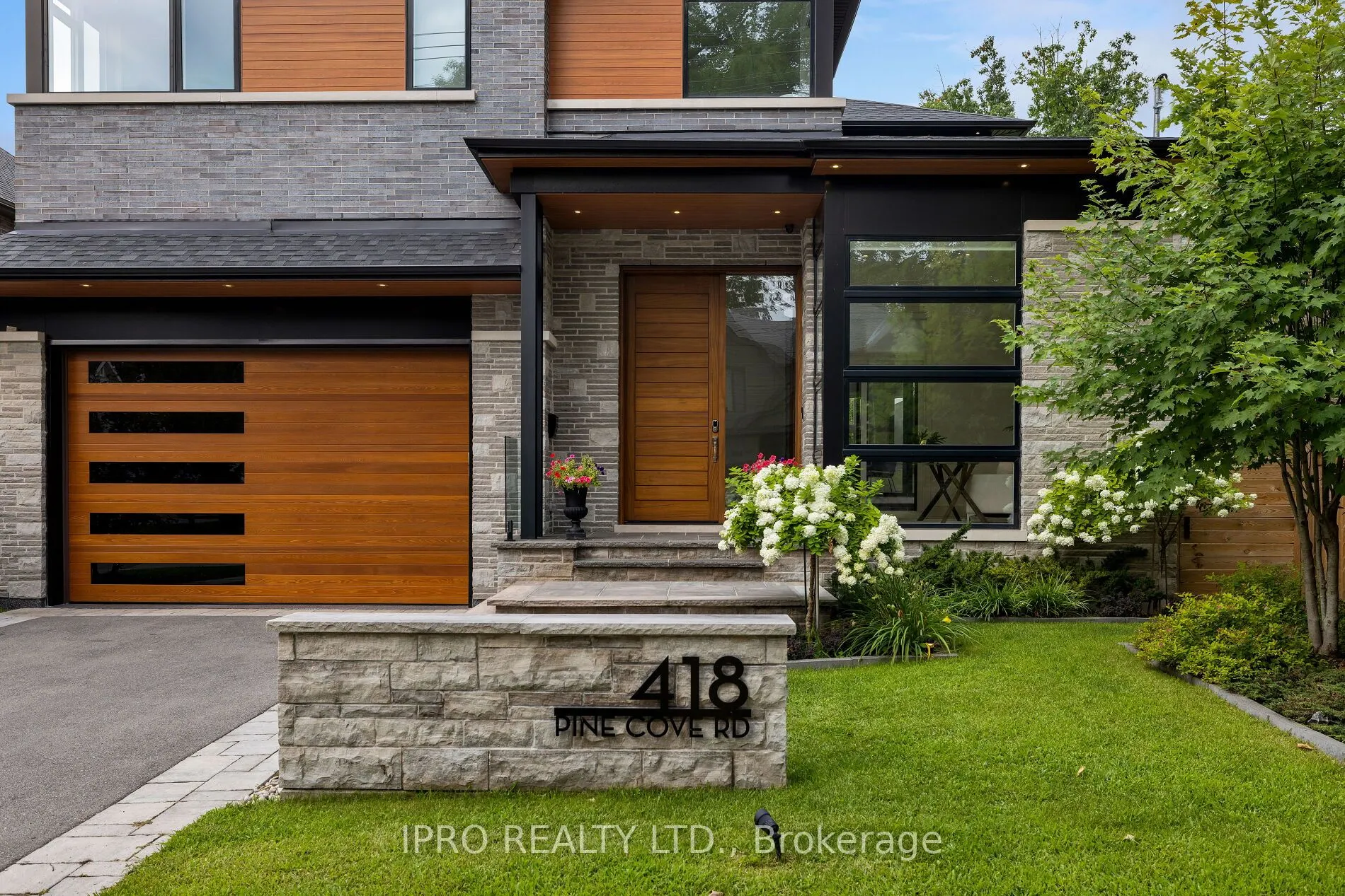418 Pine Cove Road
