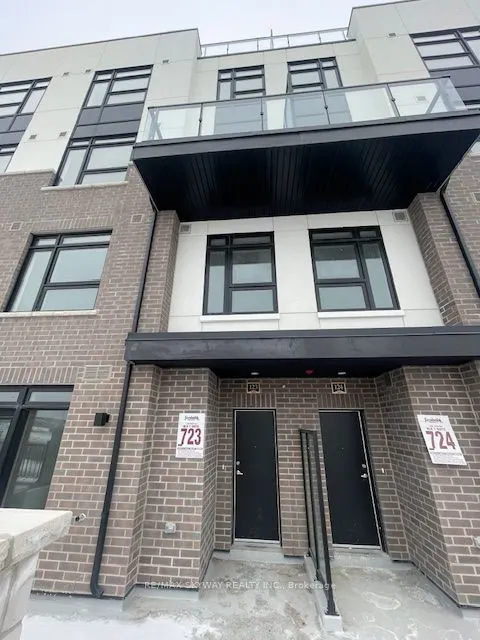 1589 Rose Way, #123