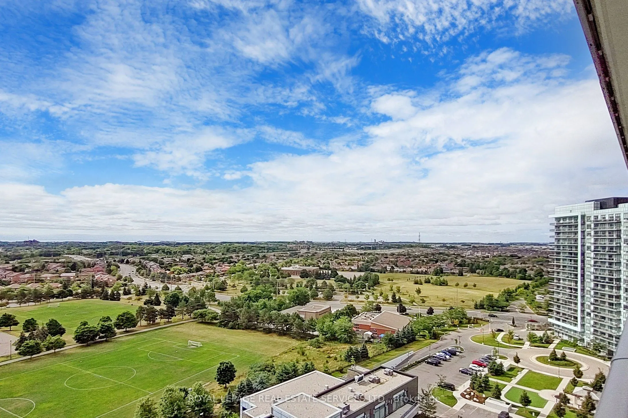 4677 Glen Erin Drive, #906