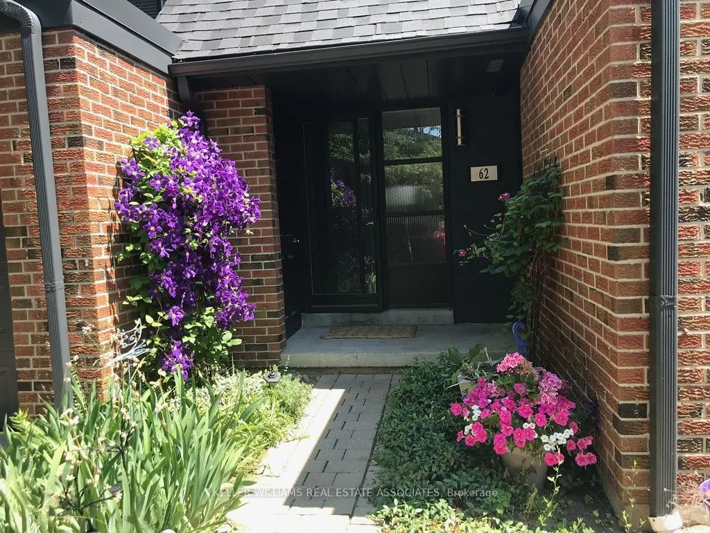 20 Mineola Road E, #62