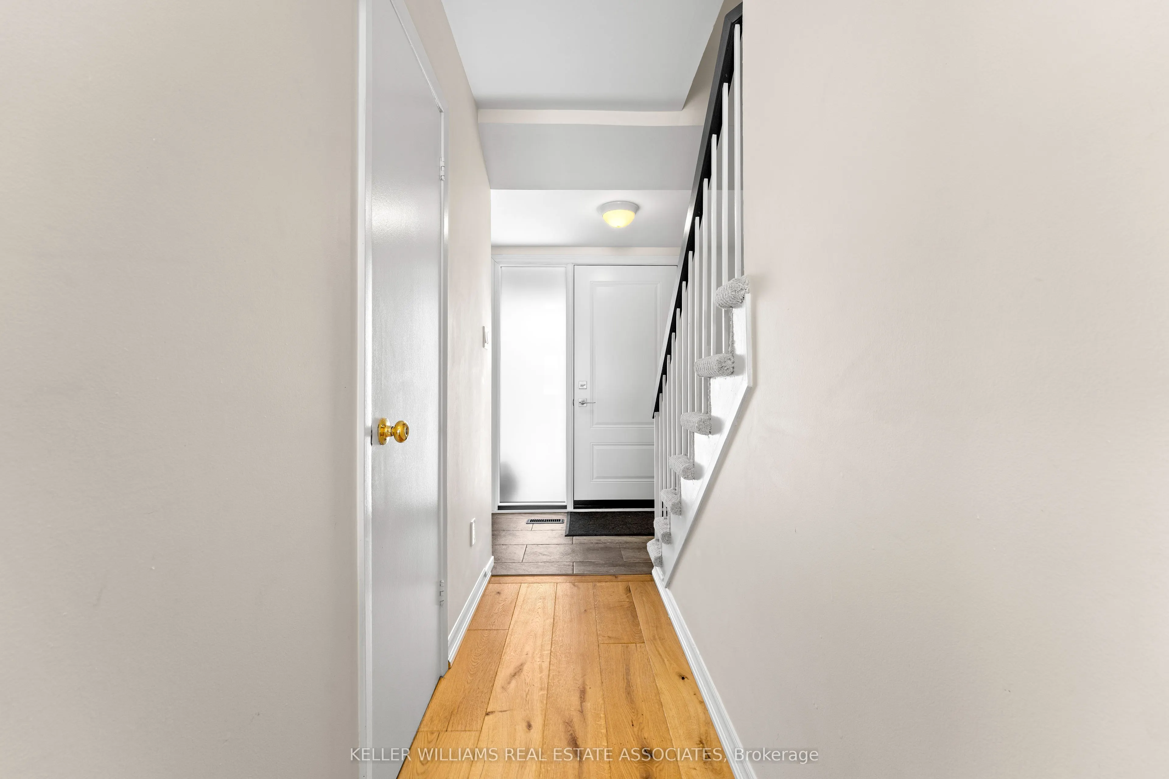 20 Mineola Road E, #62