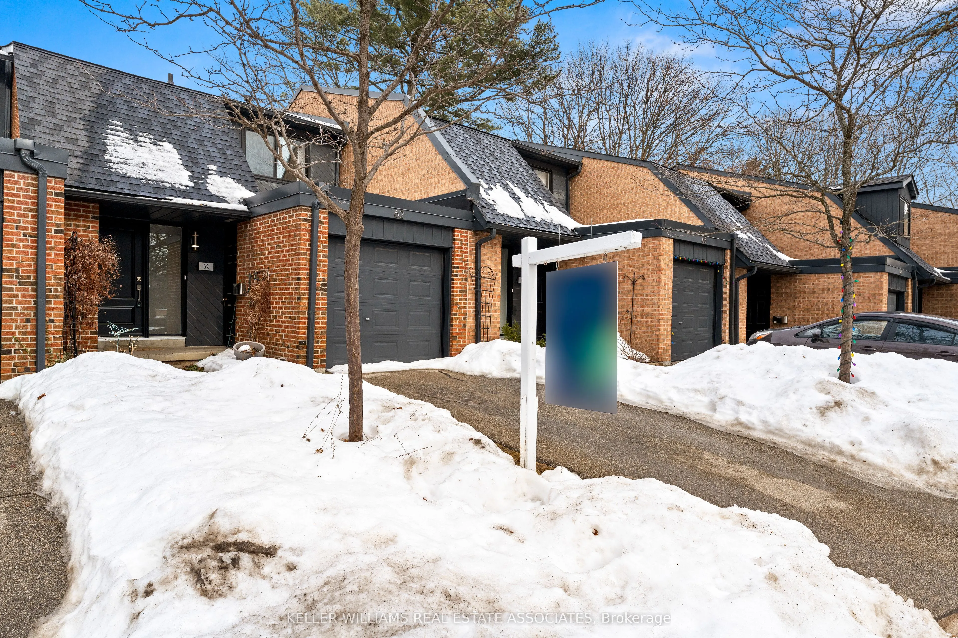 20 Mineola Road E, #62
