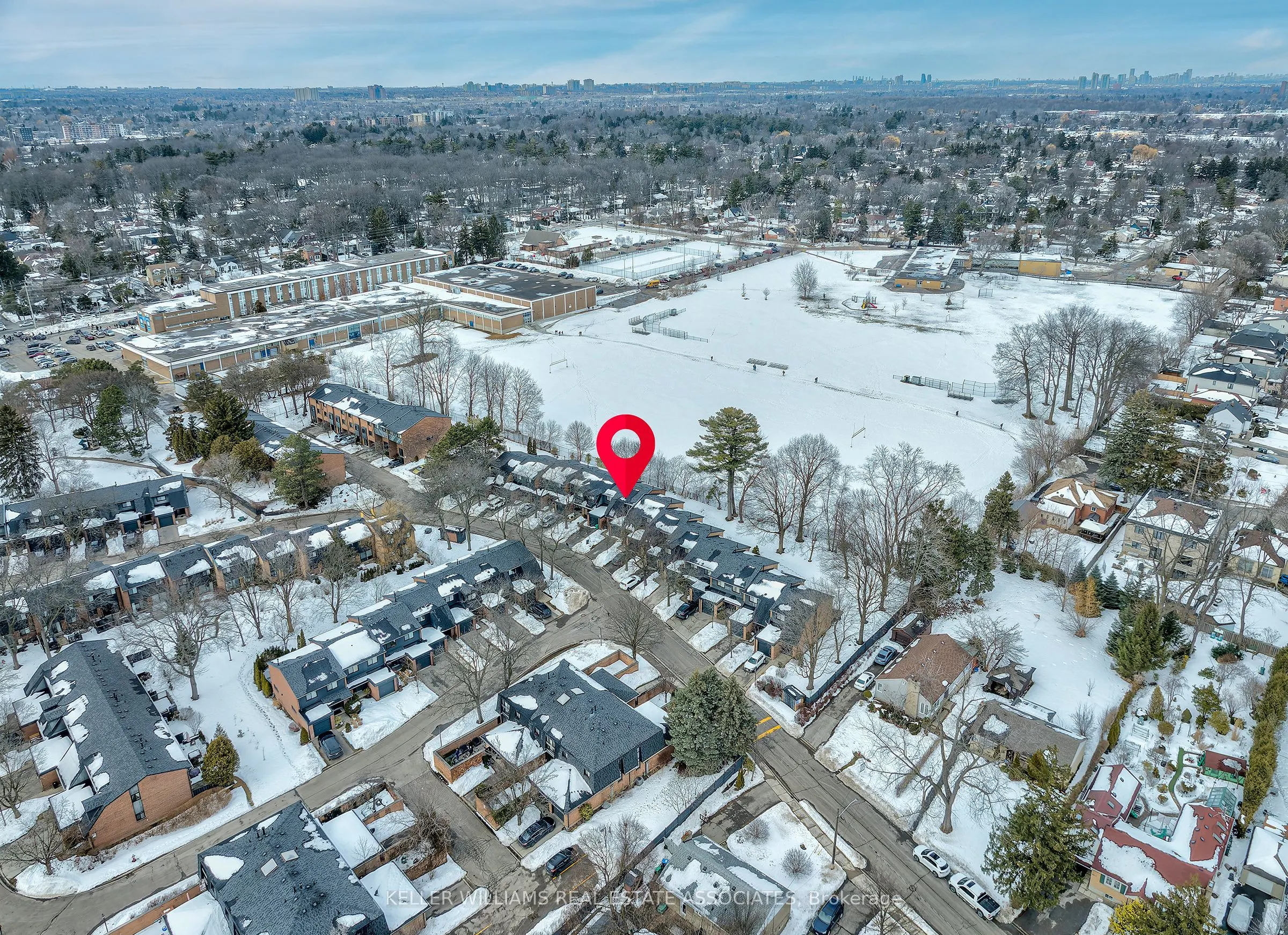 20 Mineola Road E, #62