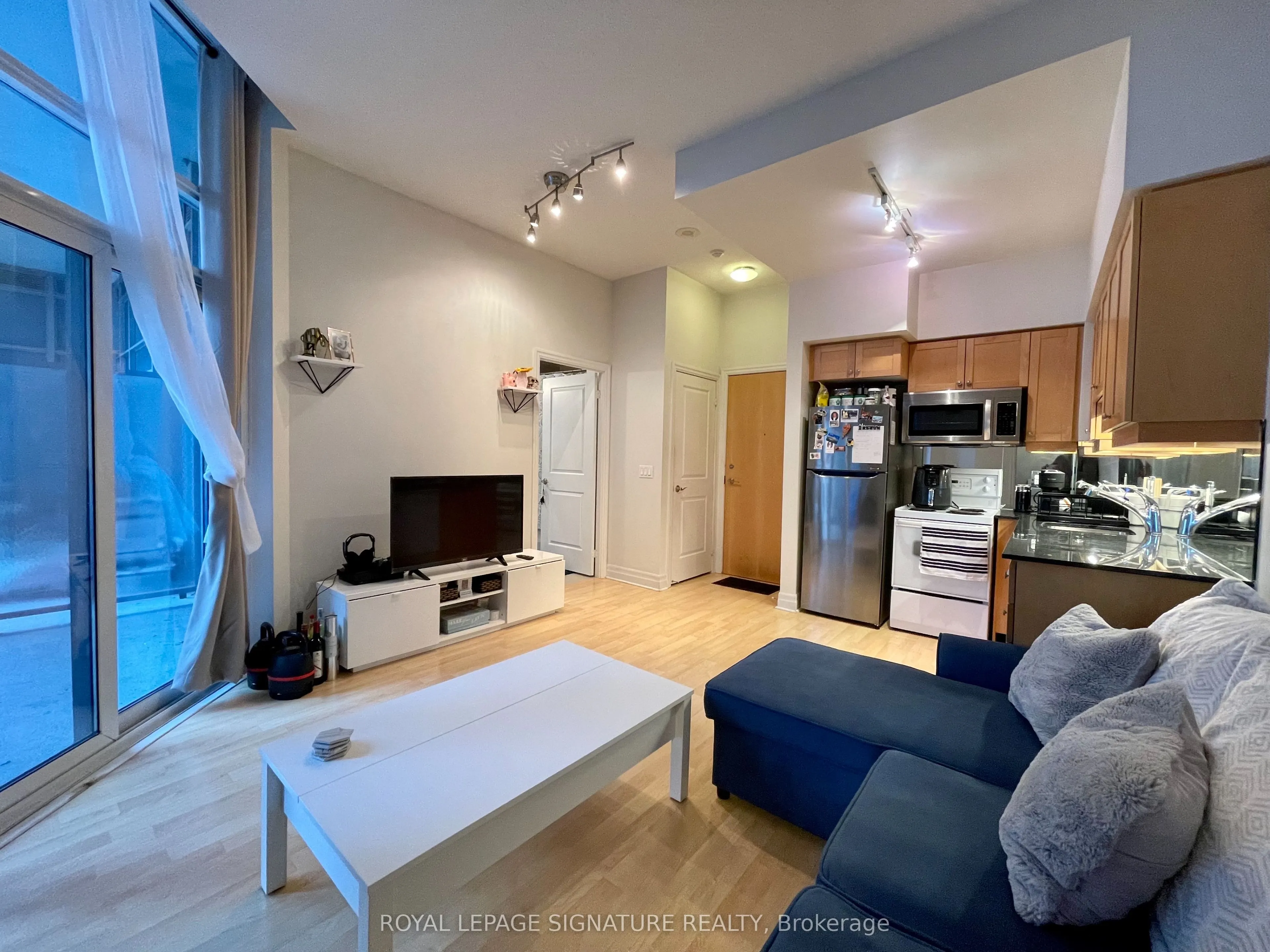 58 Marine Parade Drive, #429