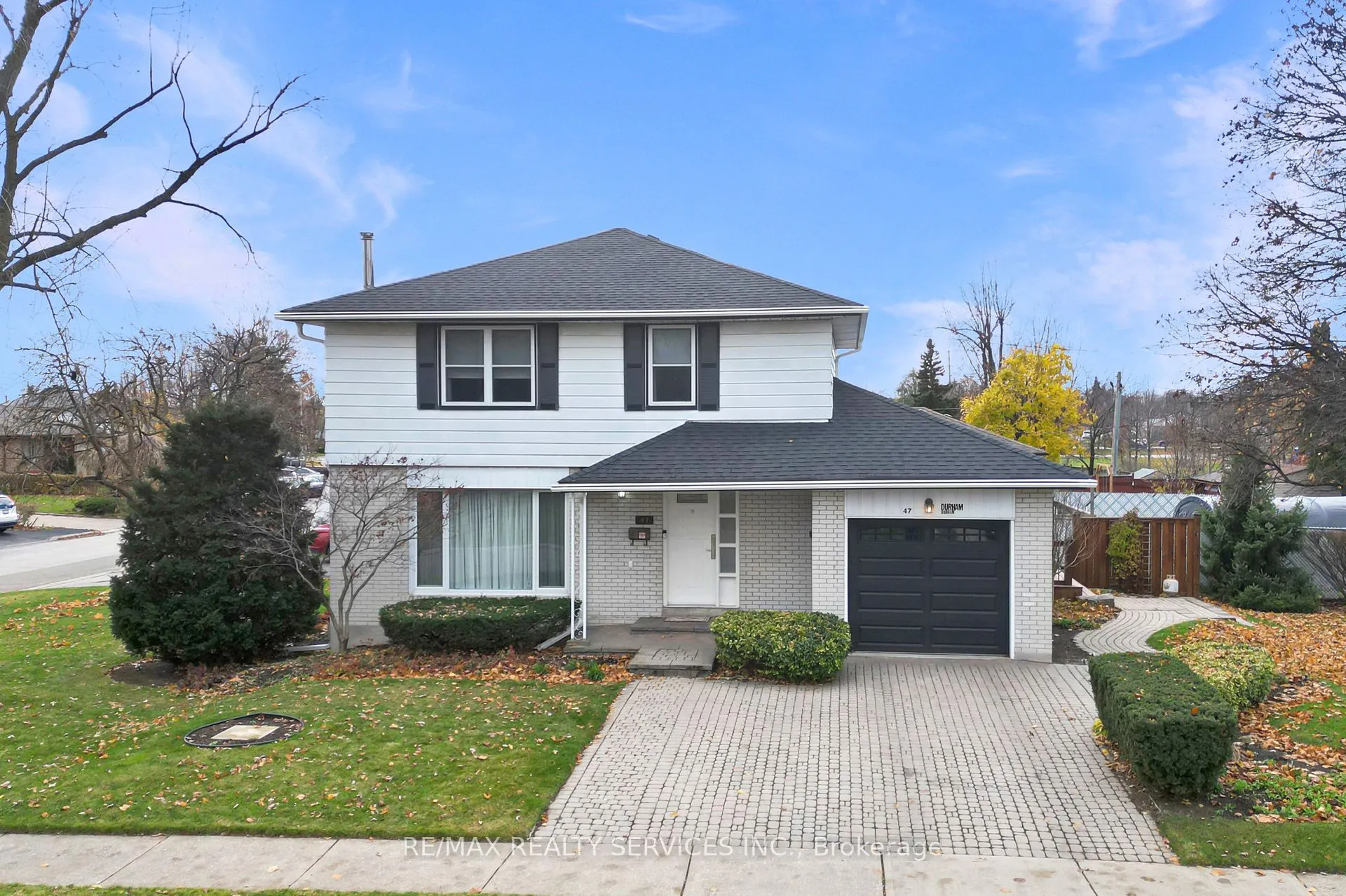 47 Durham Crescent