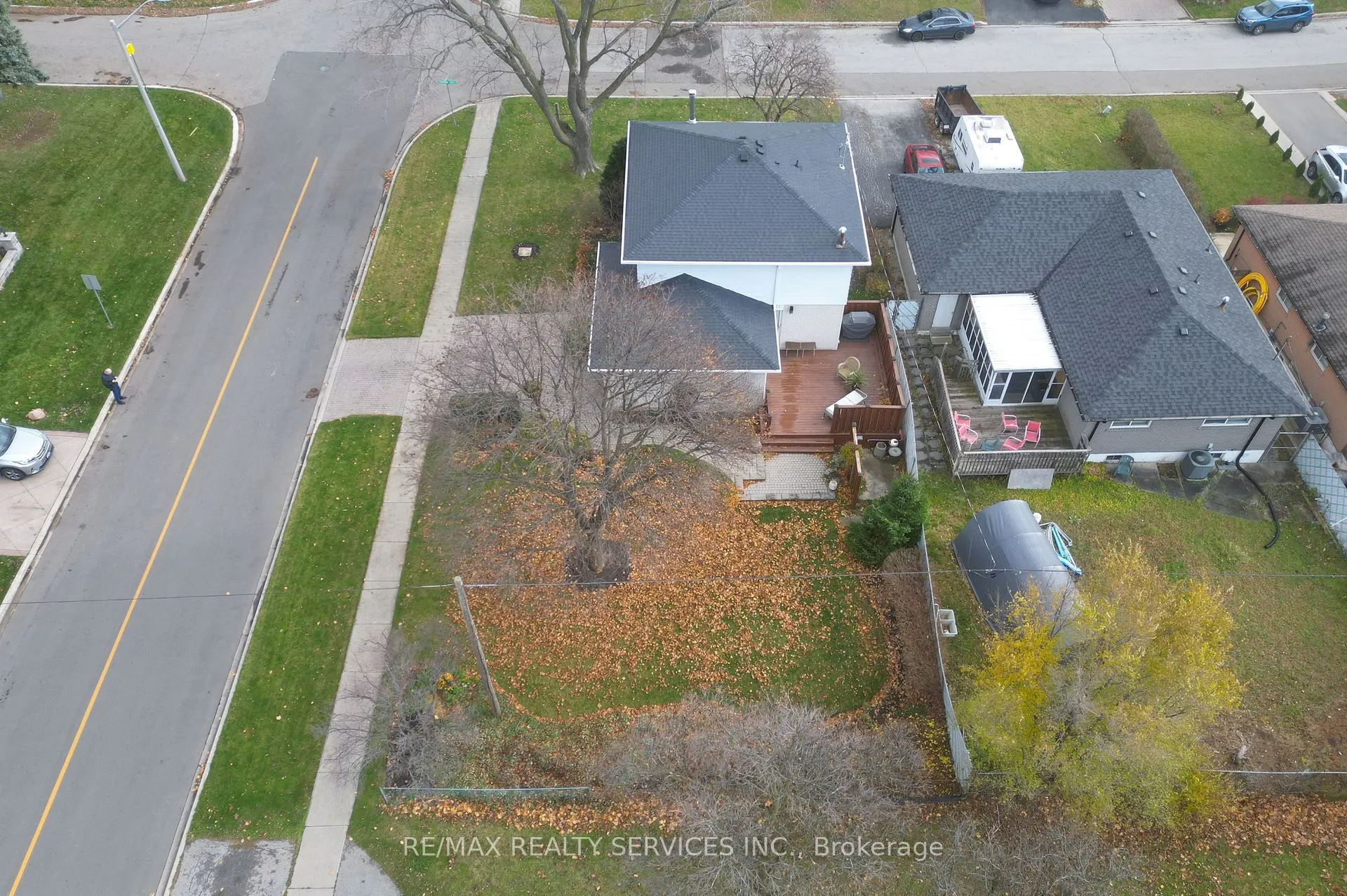 47 Durham Crescent