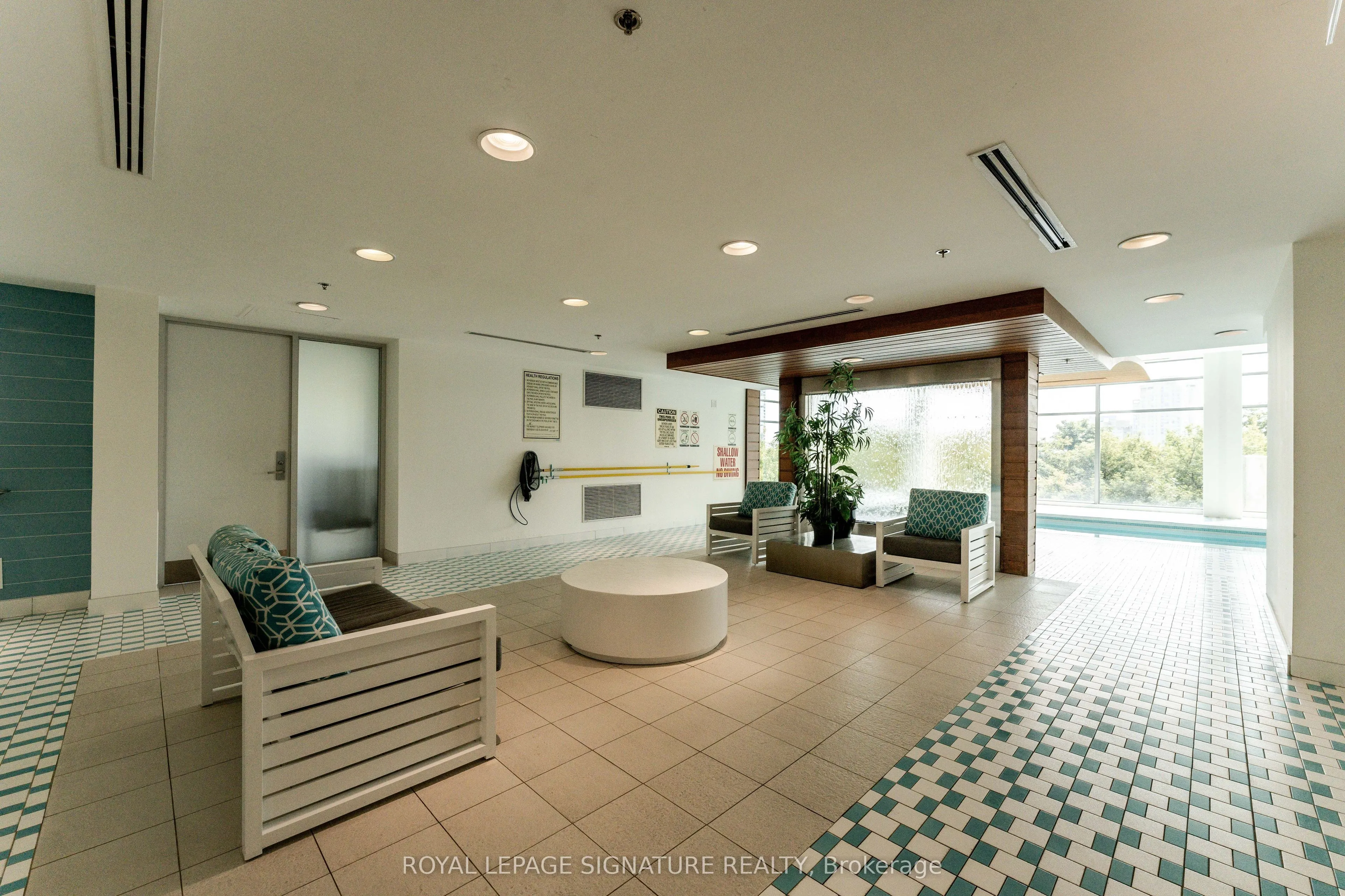 165 Legion Road N, #527