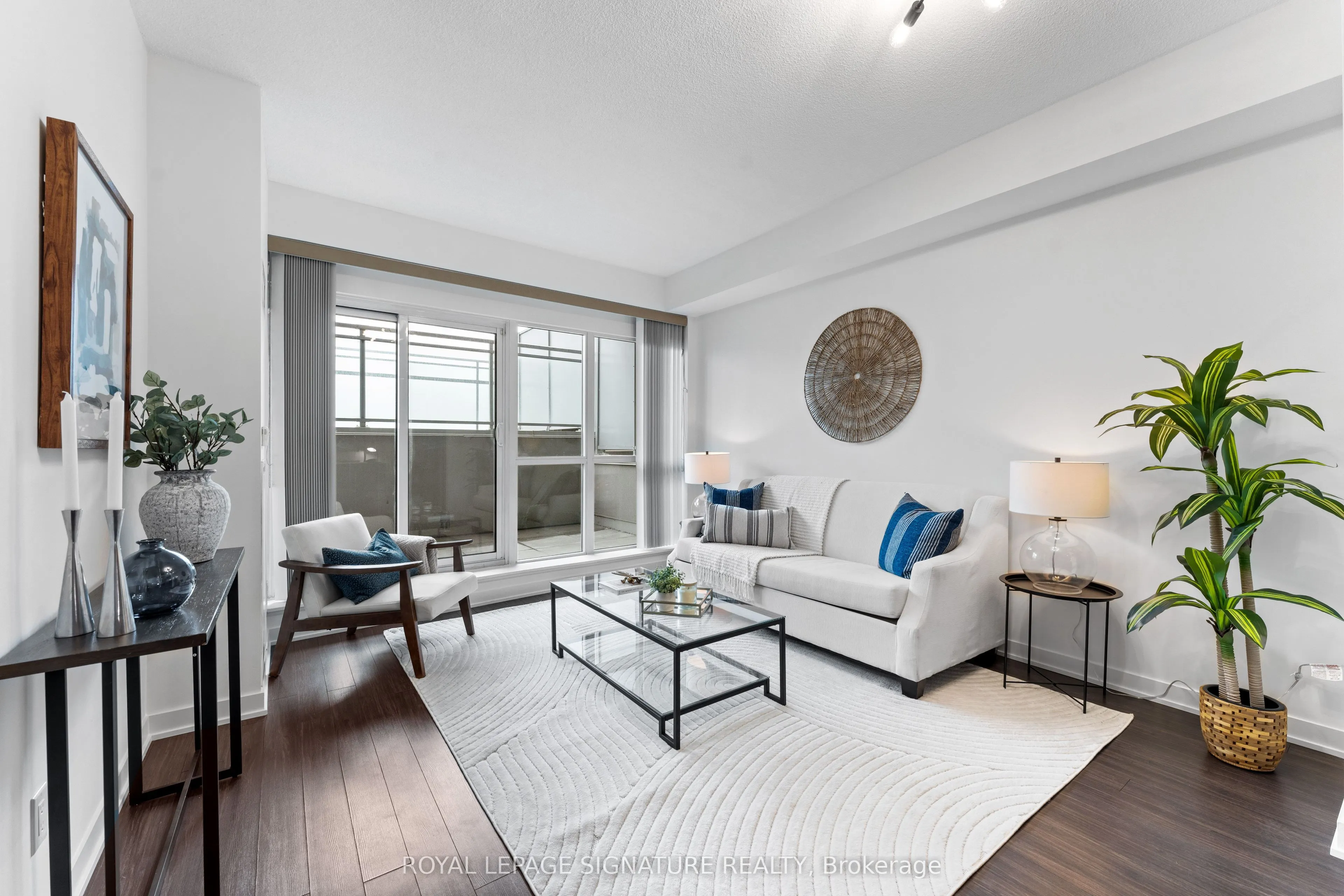 165 Legion Road N, #527