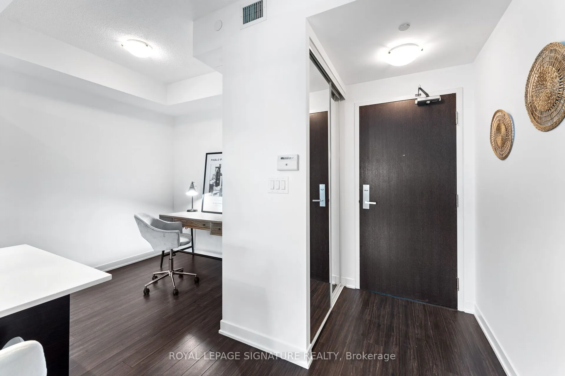 165 Legion Road N, #527