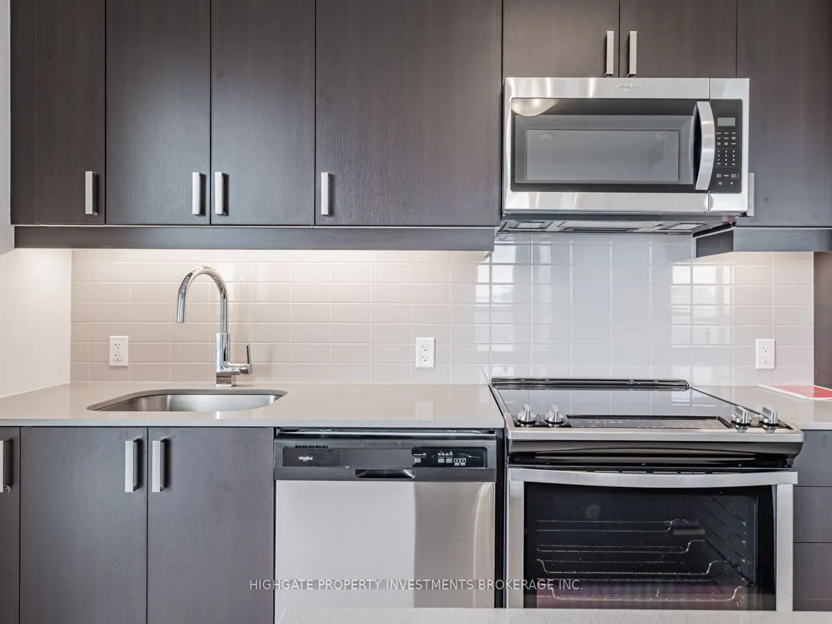 8 Nahani Way #1601