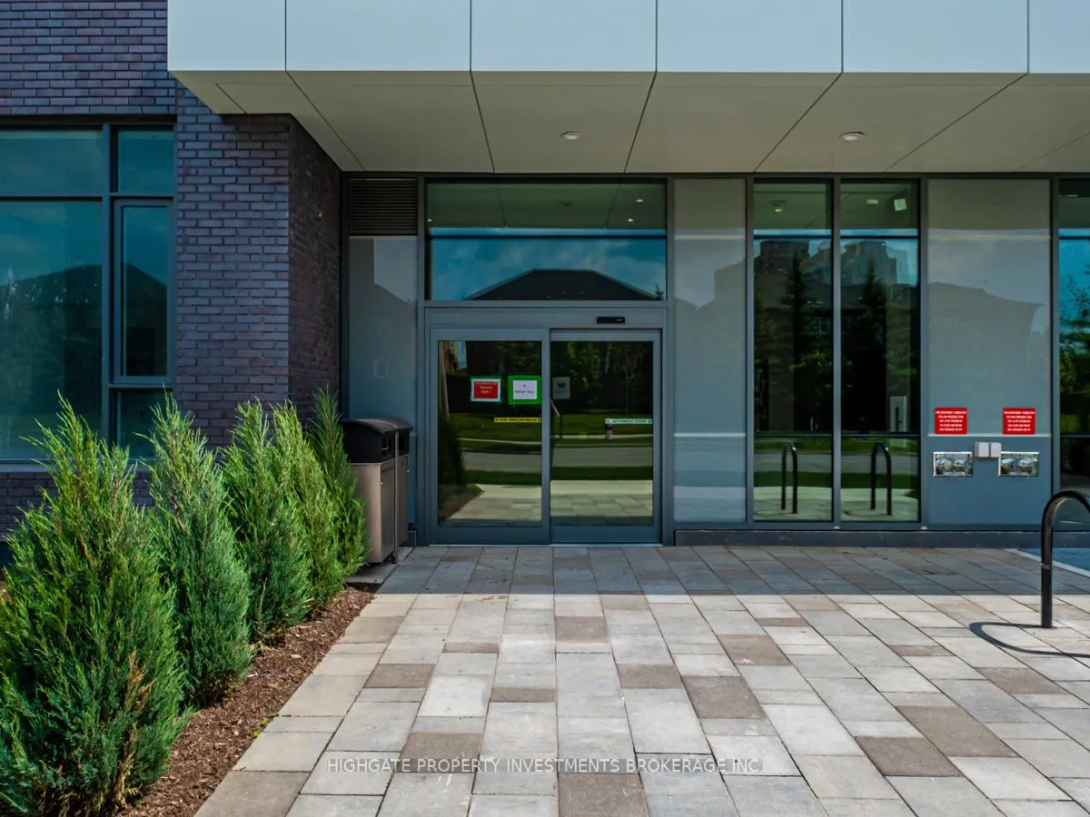 8 Nahani Way #1601