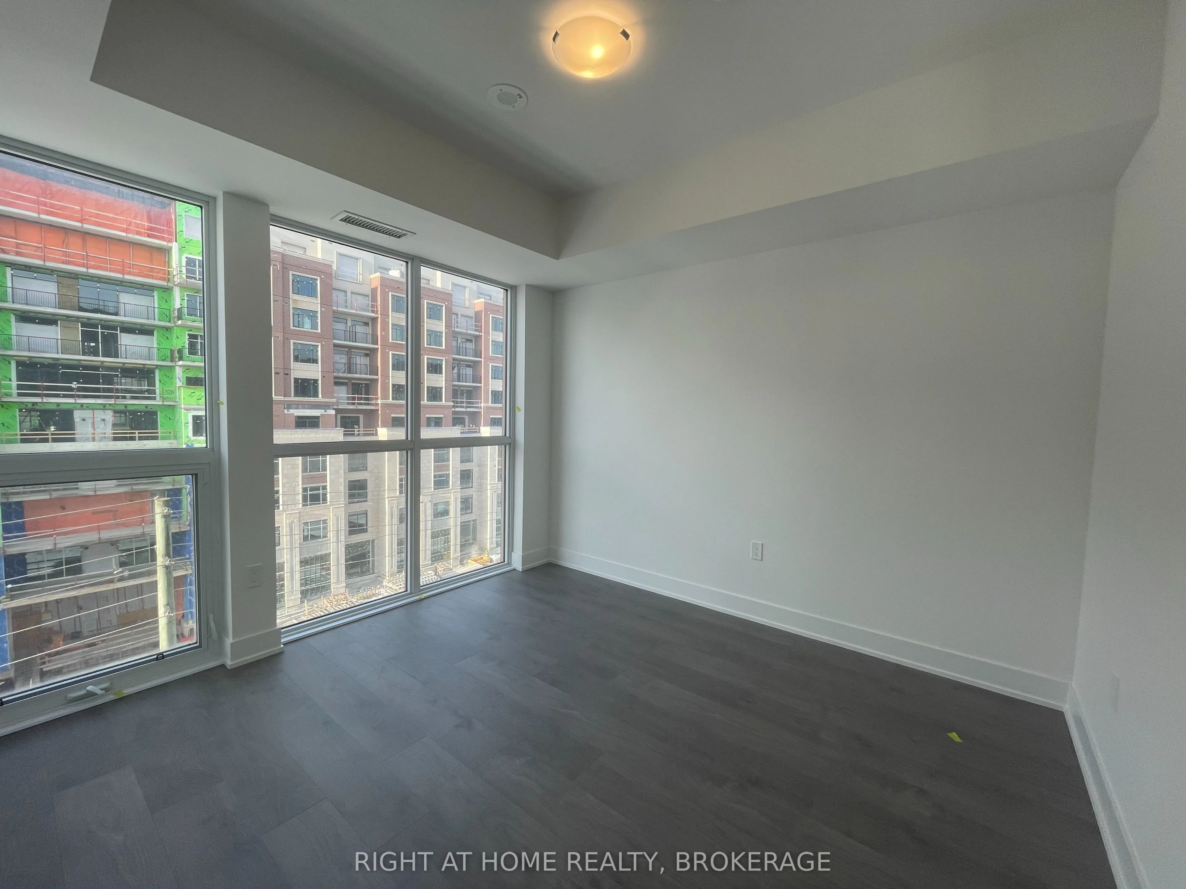 2333 Khalsa Gate, #605