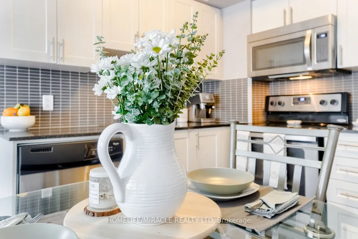 2 Eva Road, #1324