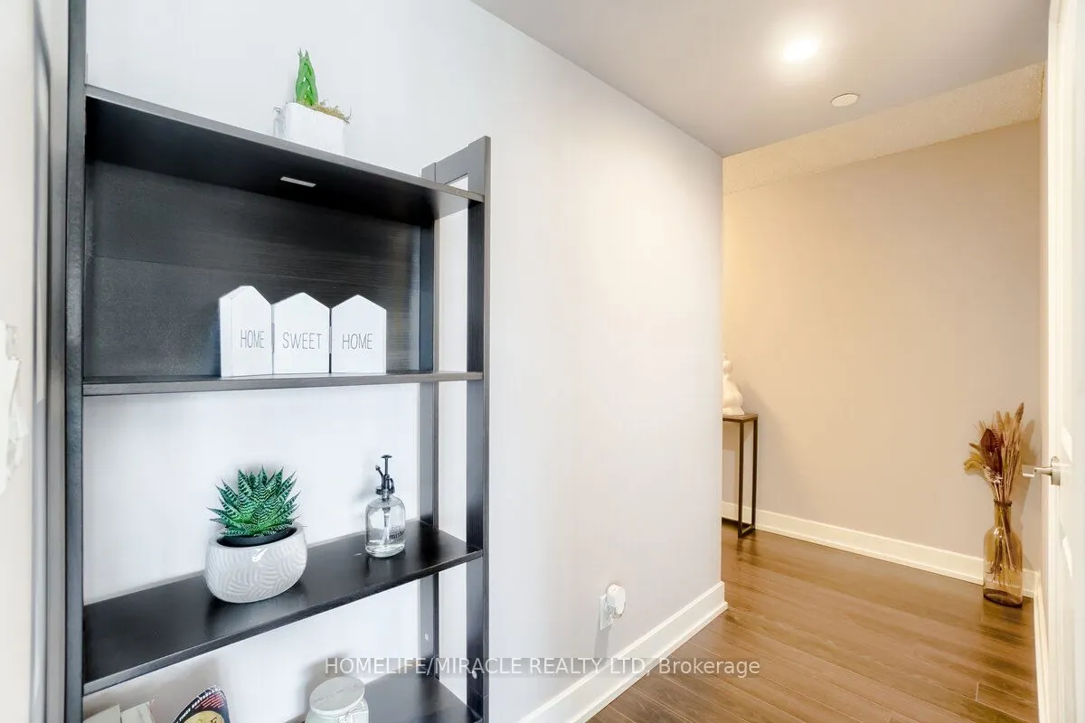 2 Eva Road, #1324