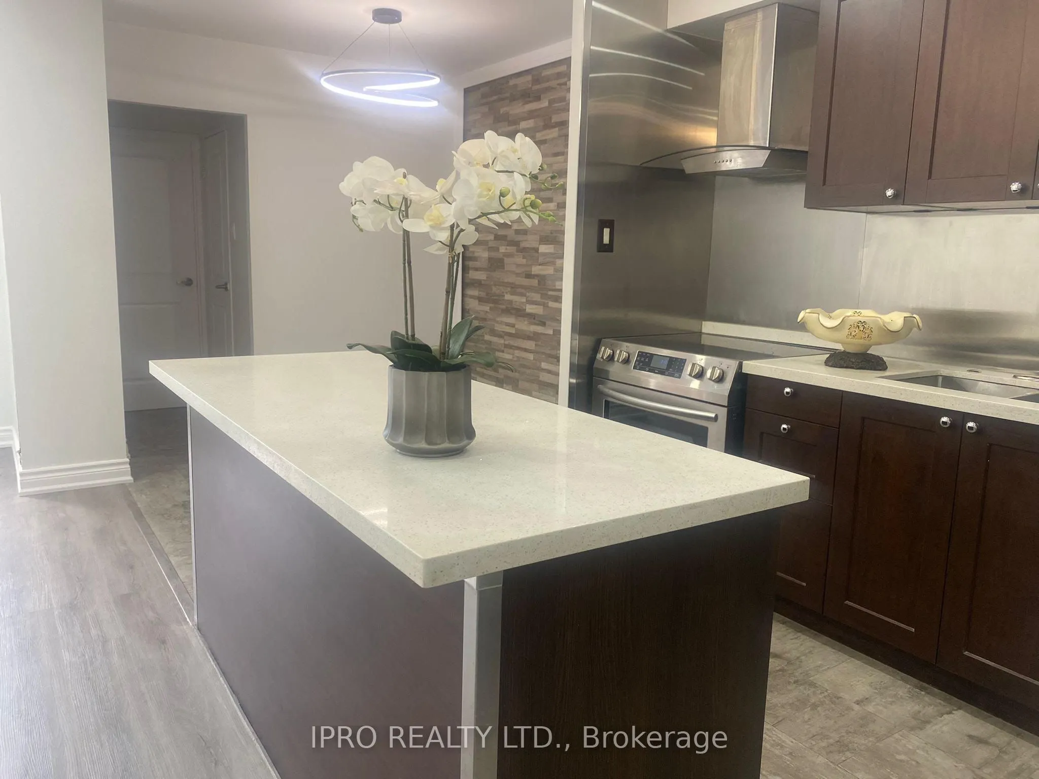 1395 Williamsport Drive, #357