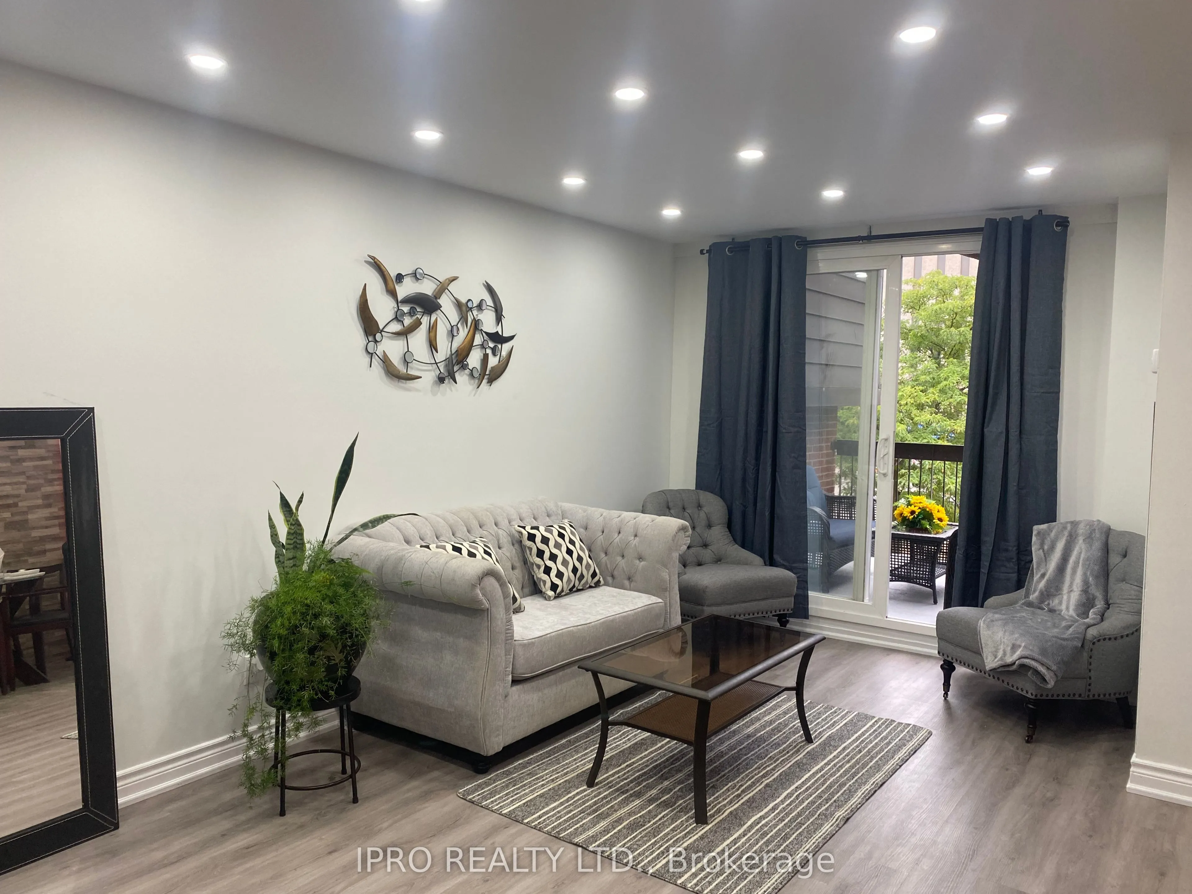 1395 Williamsport Drive, #357