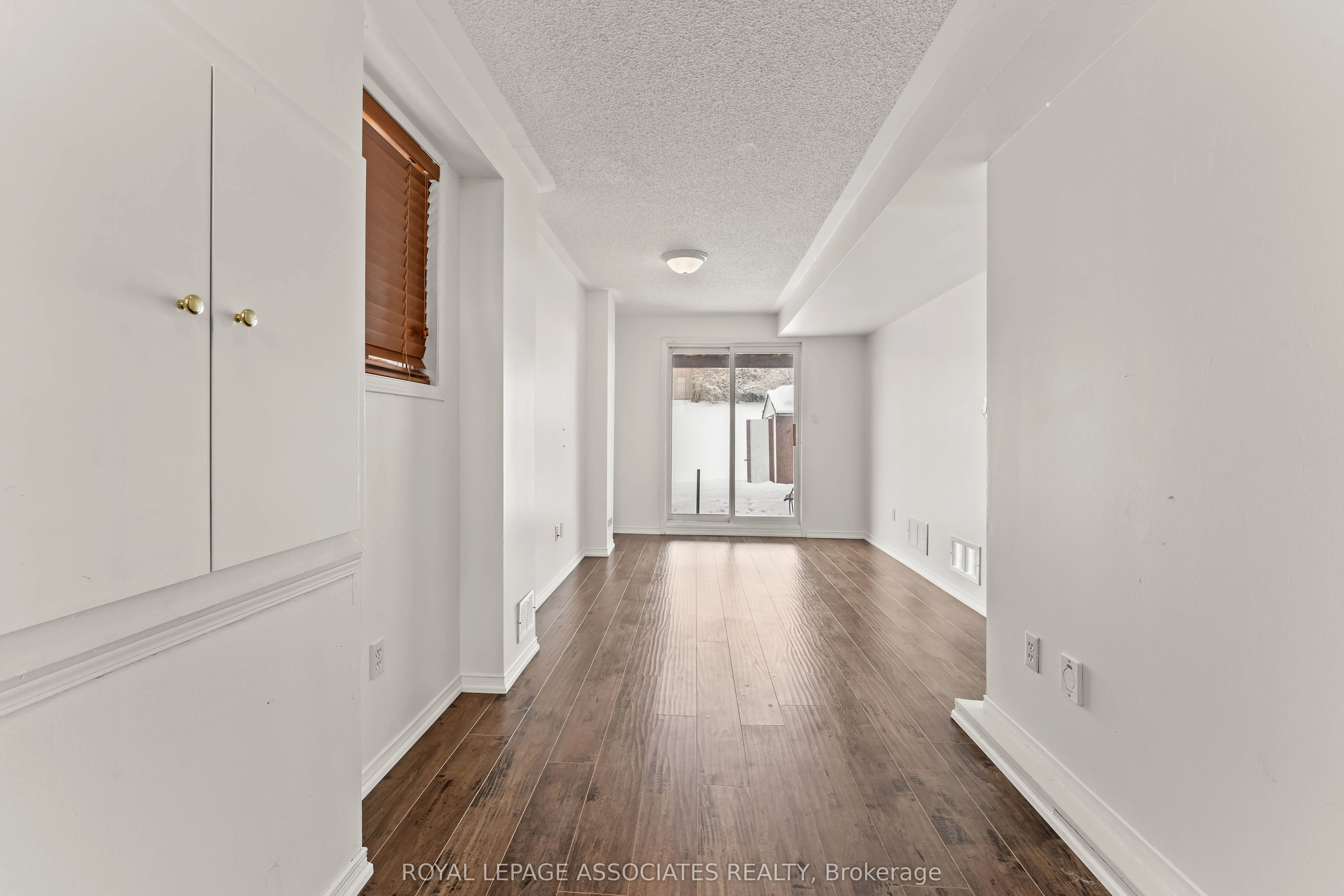 87 Wilmont Court