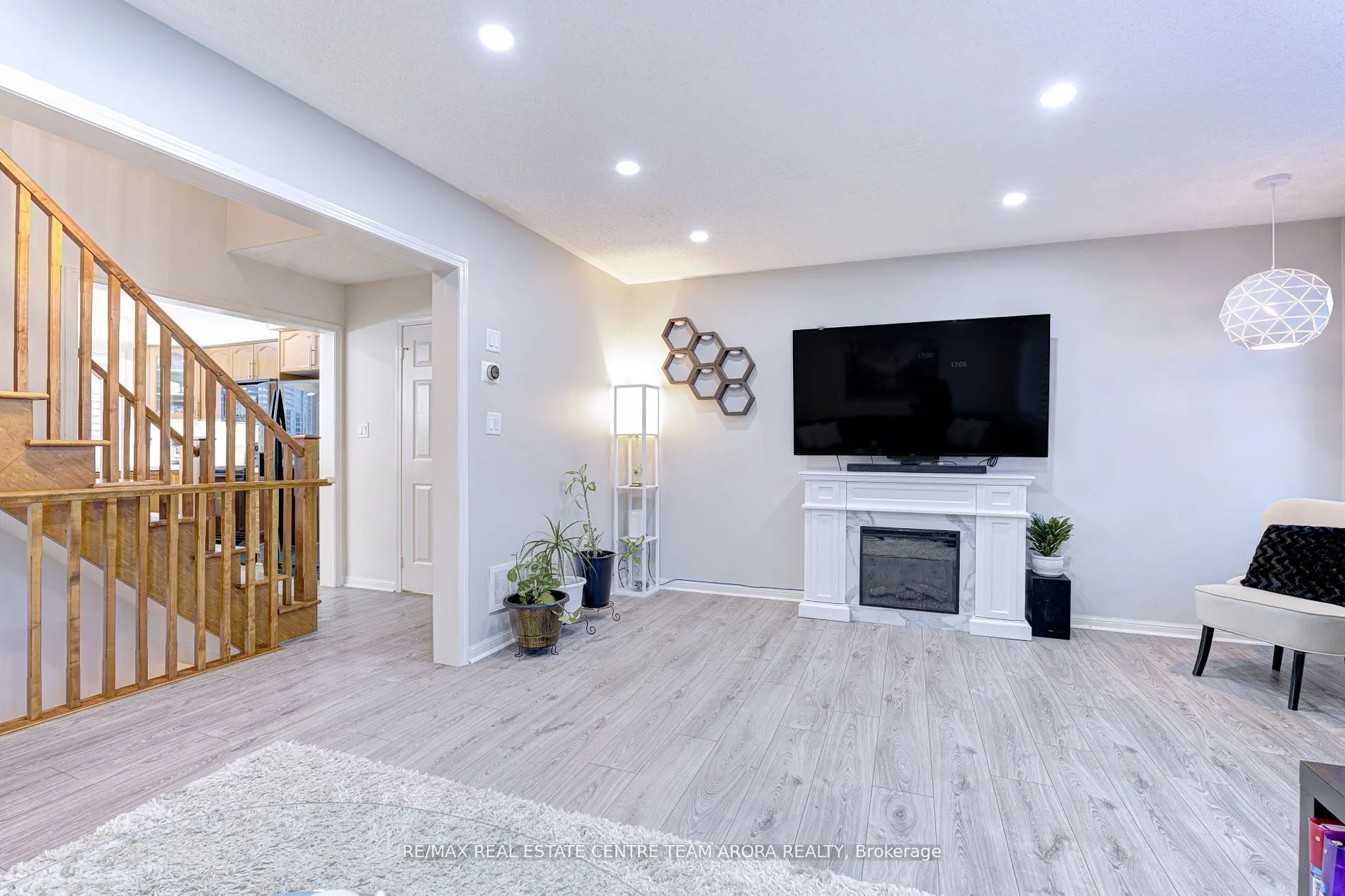 117 Decker Hollow Circle