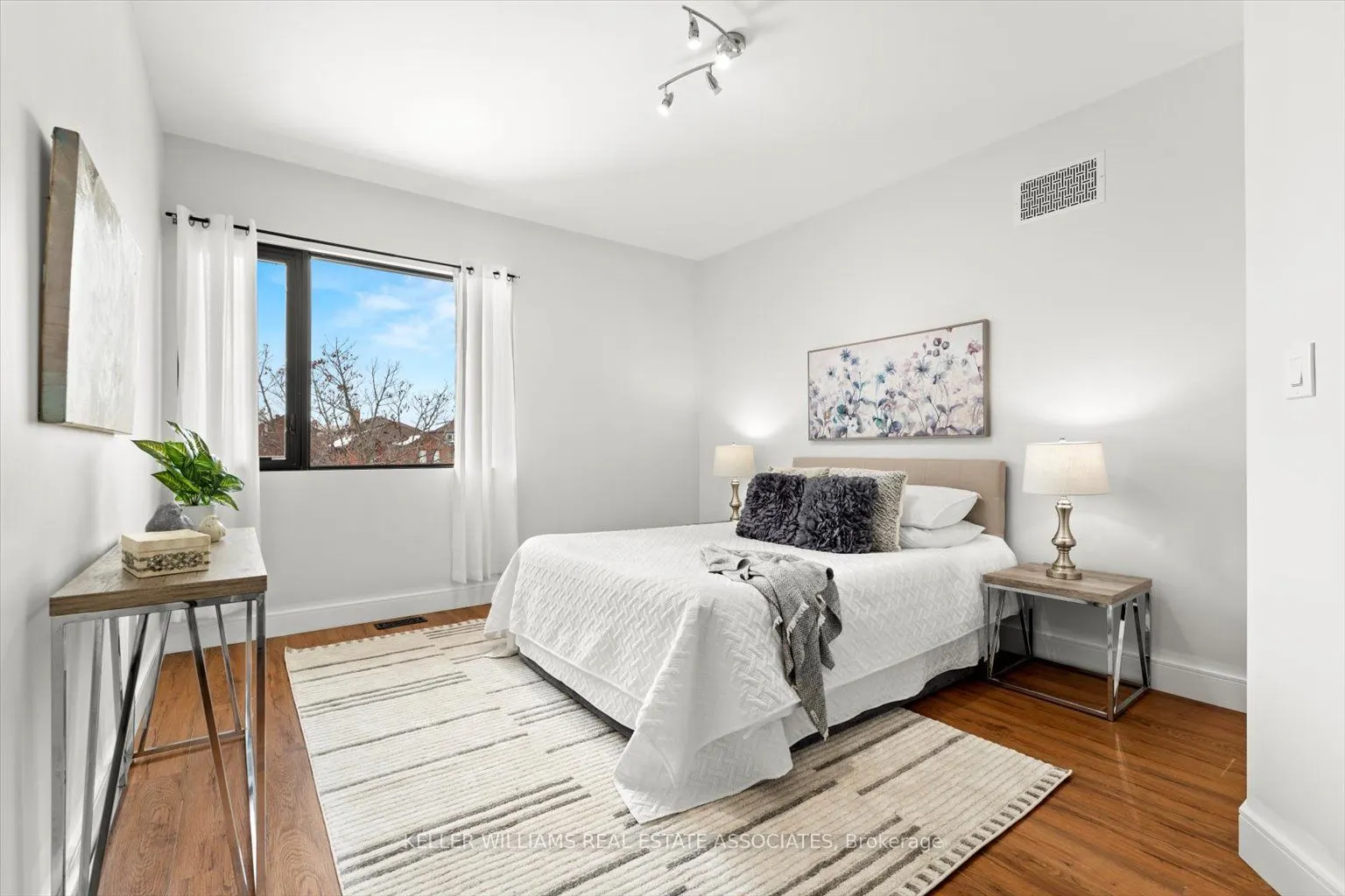 644 Roselaire Trail