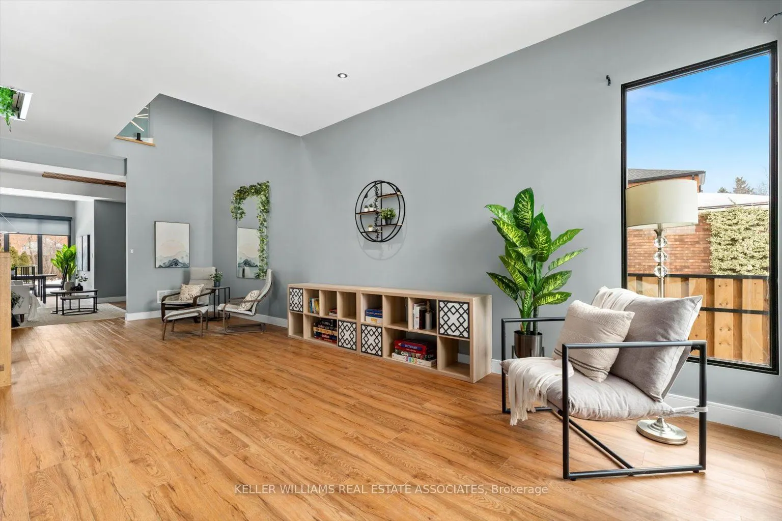 644 Roselaire Trail