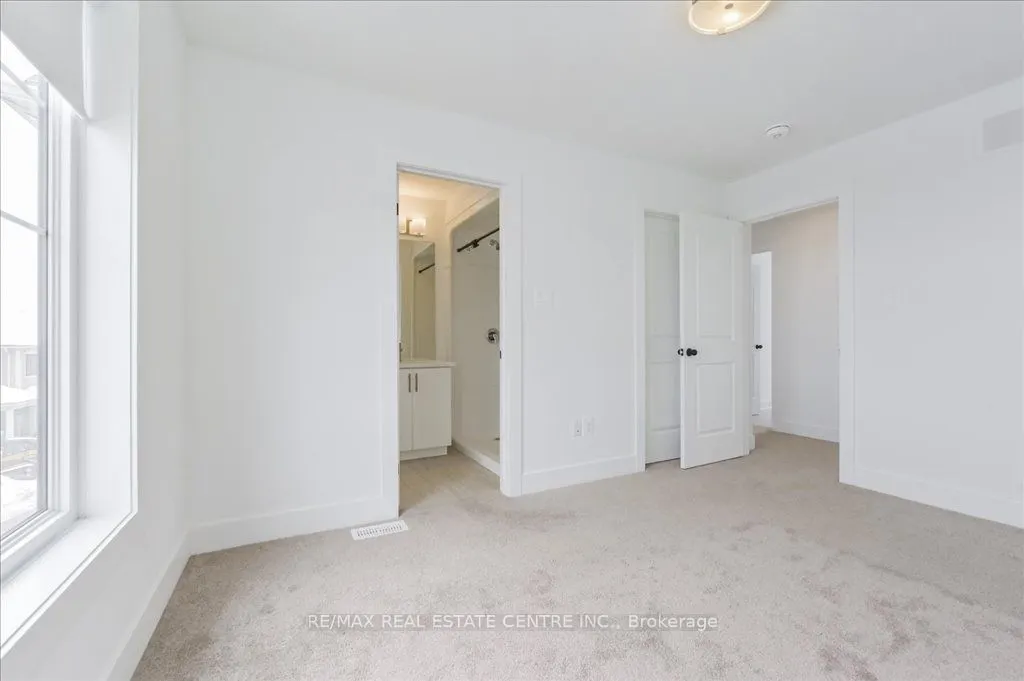 690 Broadway Avenue, #3