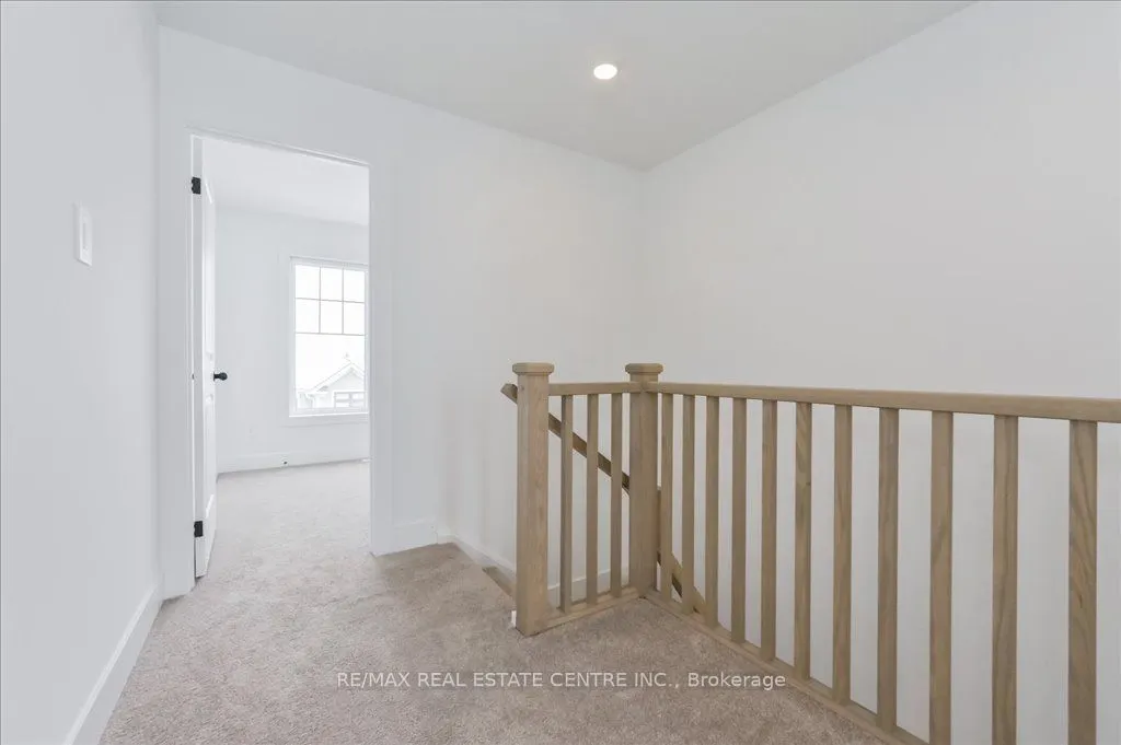 690 Broadway Avenue, #3