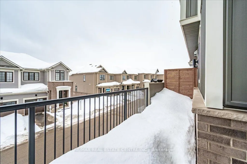 690 Broadway Avenue, #3