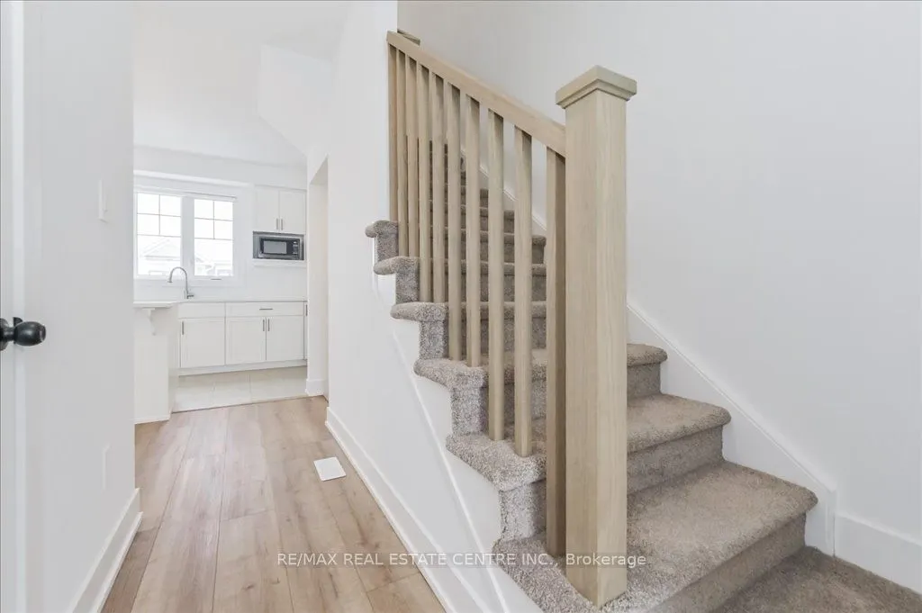 690 Broadway Avenue, #3