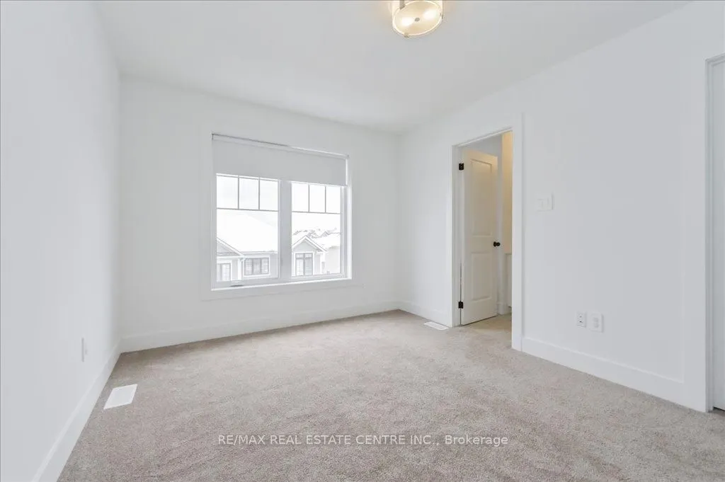 690 Broadway Avenue, #3