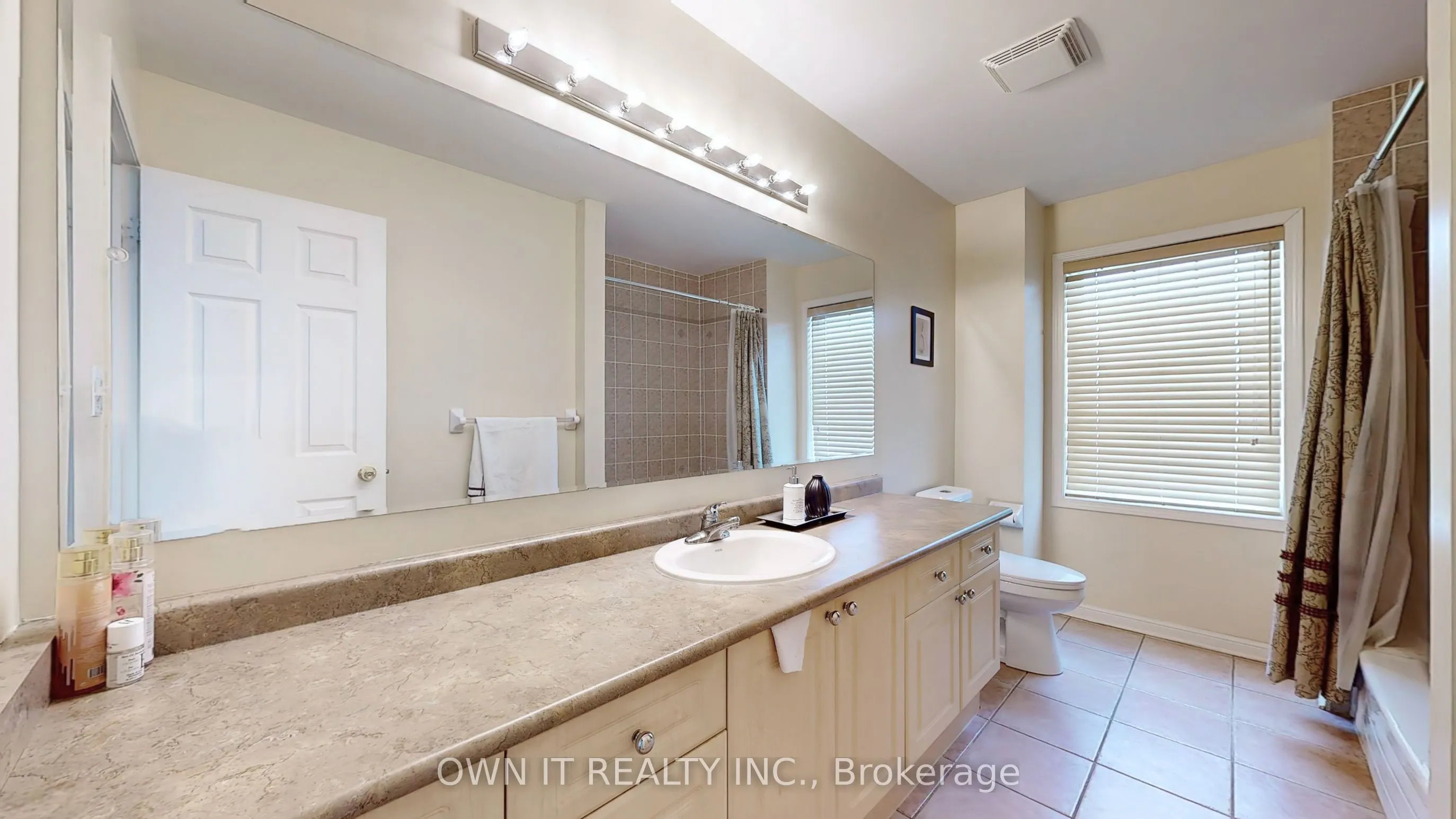 14 Alboreto Way