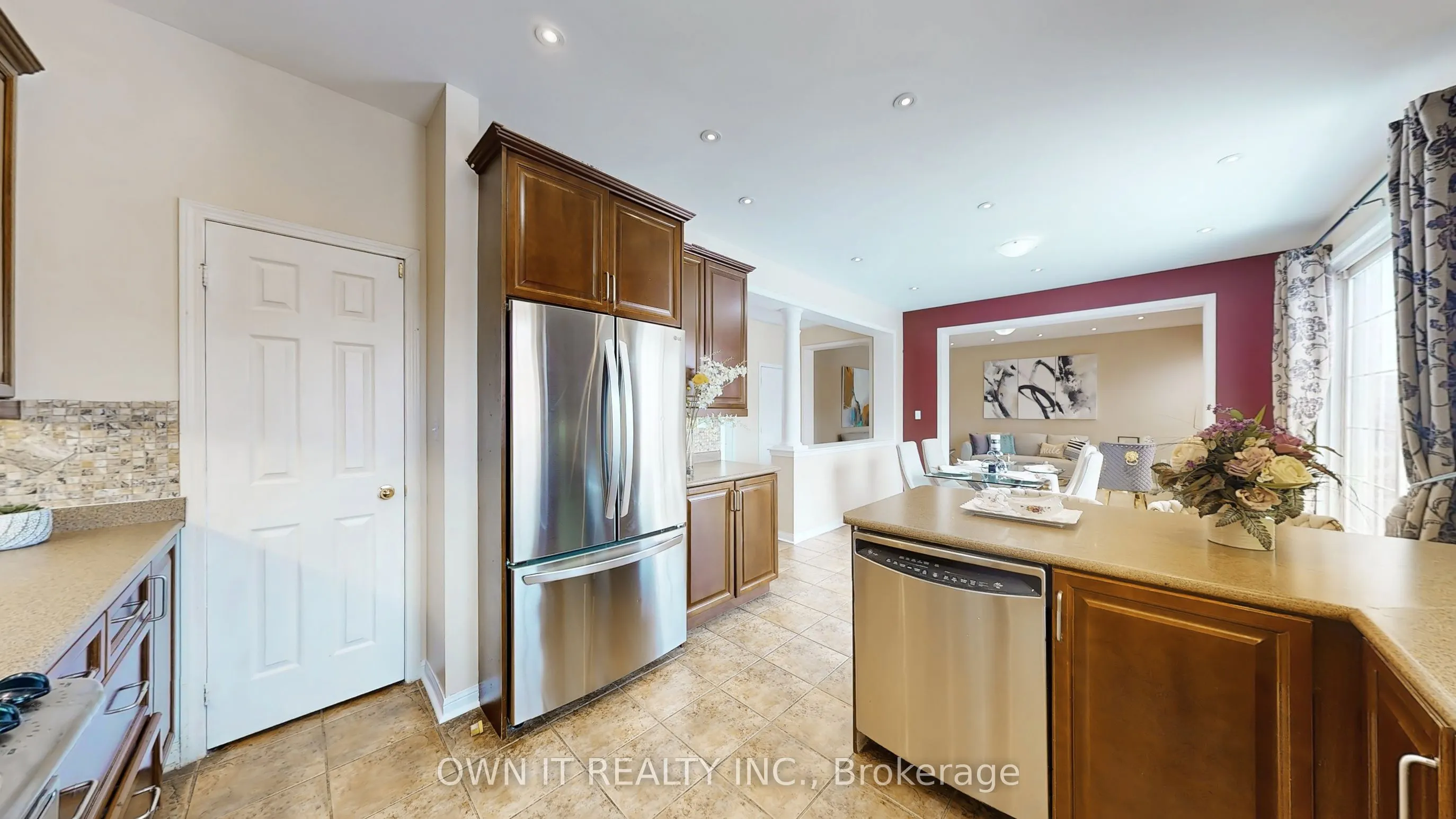 14 Alboreto Way
