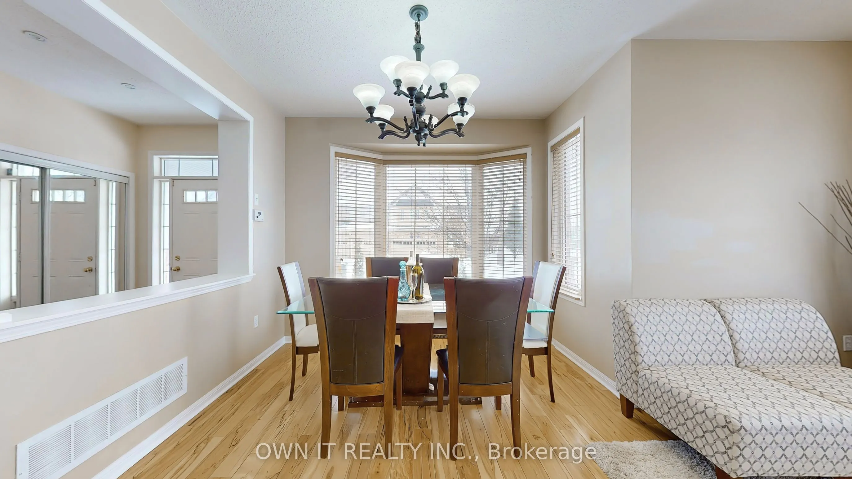 14 Alboreto Way