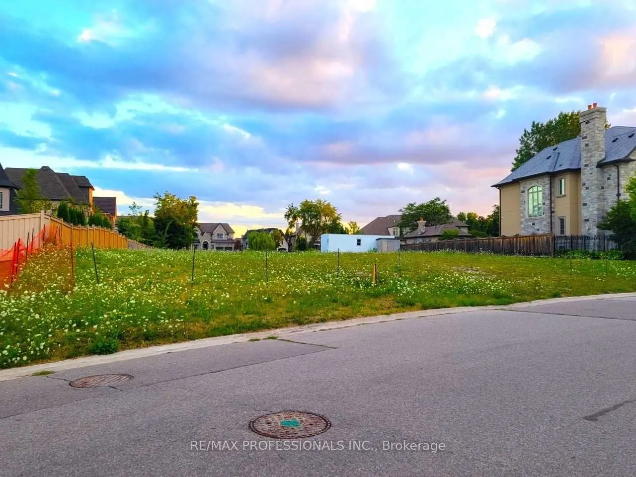 6832 Campbell Settler Court