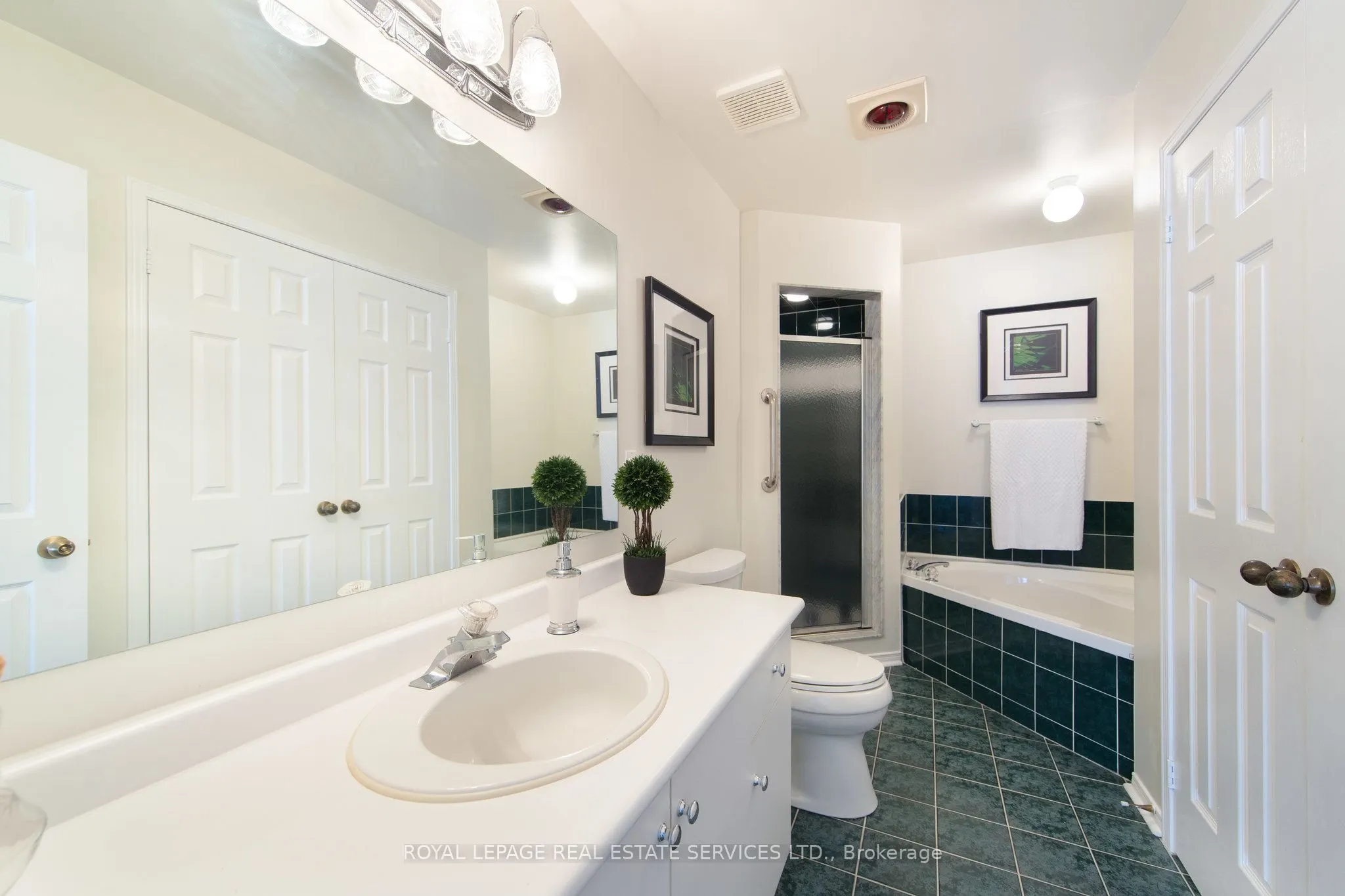 1010 Cristina Court, #21