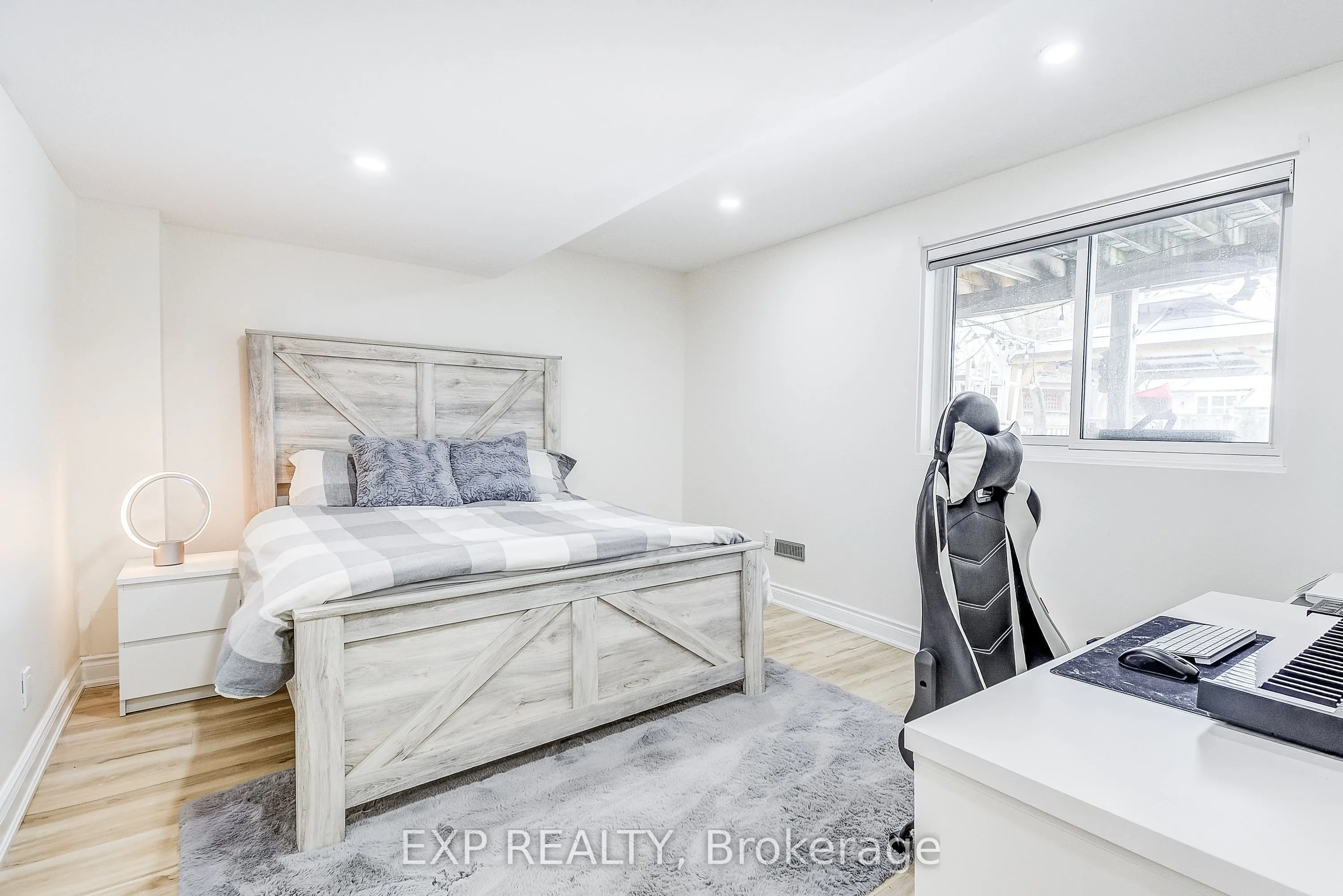 204 Sheraton Court
