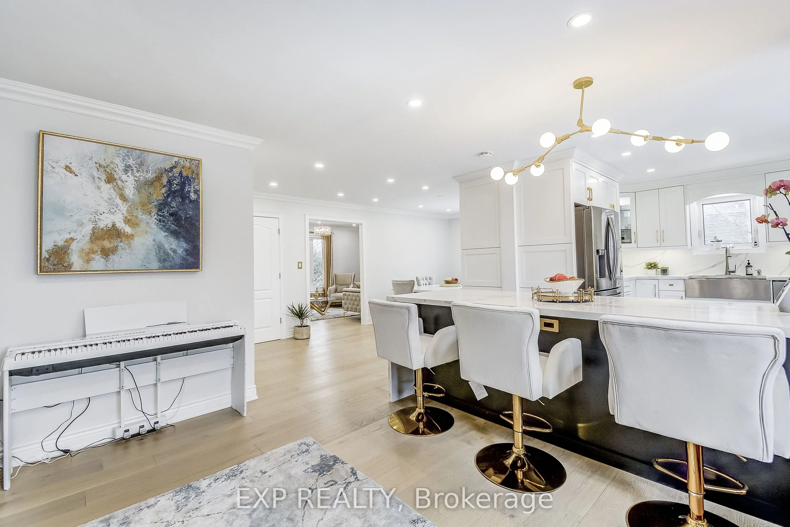 204 Sheraton Court