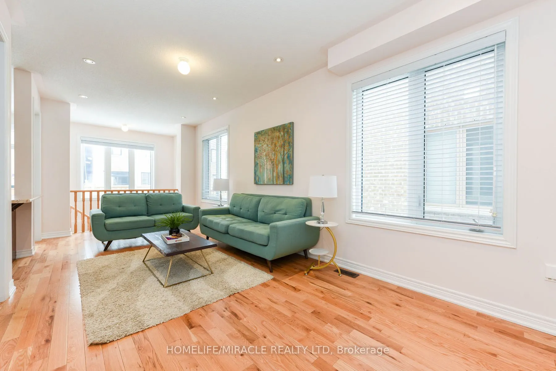 13 Goulston Street